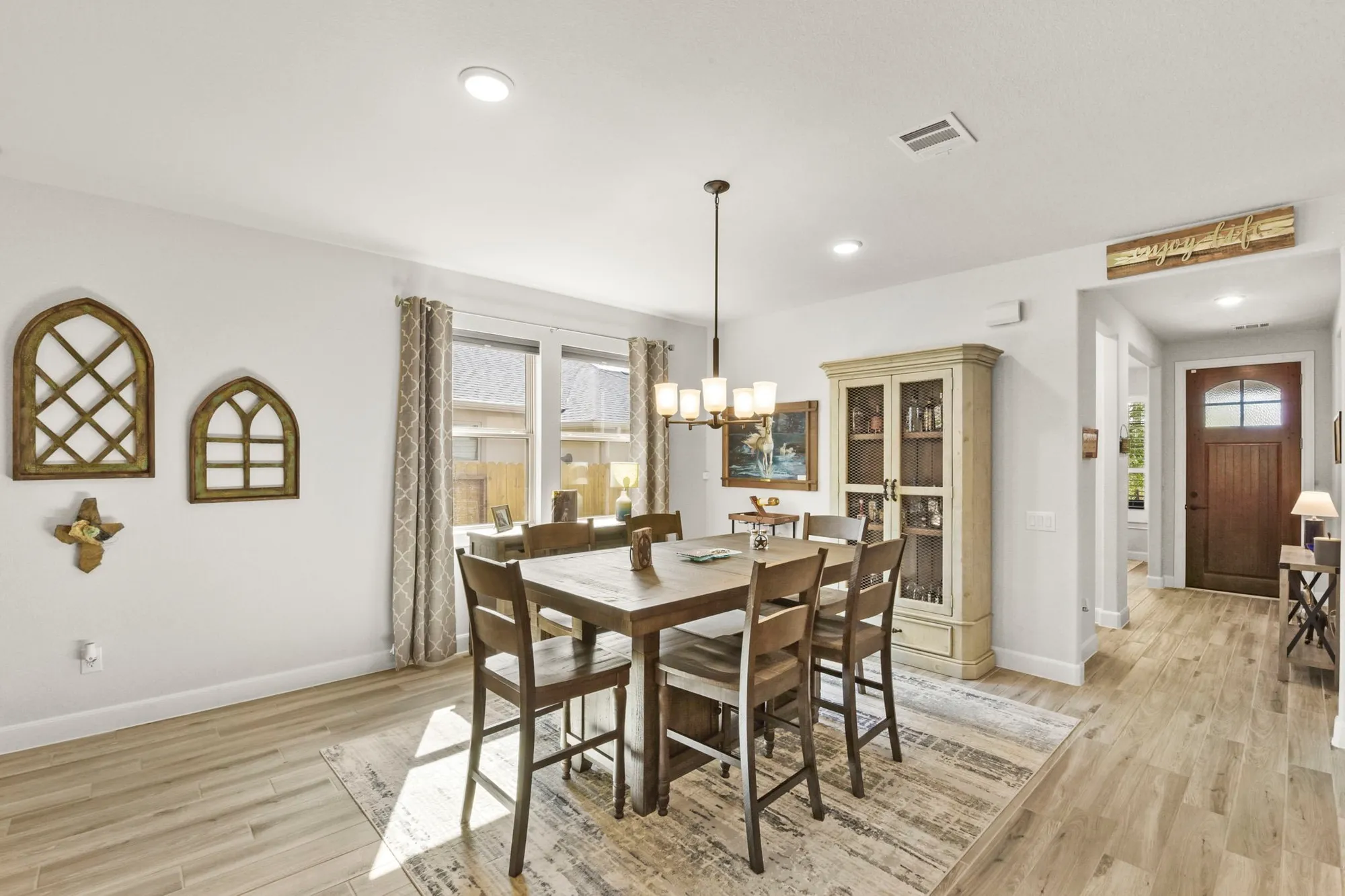 Property Slideshow image 7 of 43 | 110 pepper grass pl, Montgomery, TX, 77316