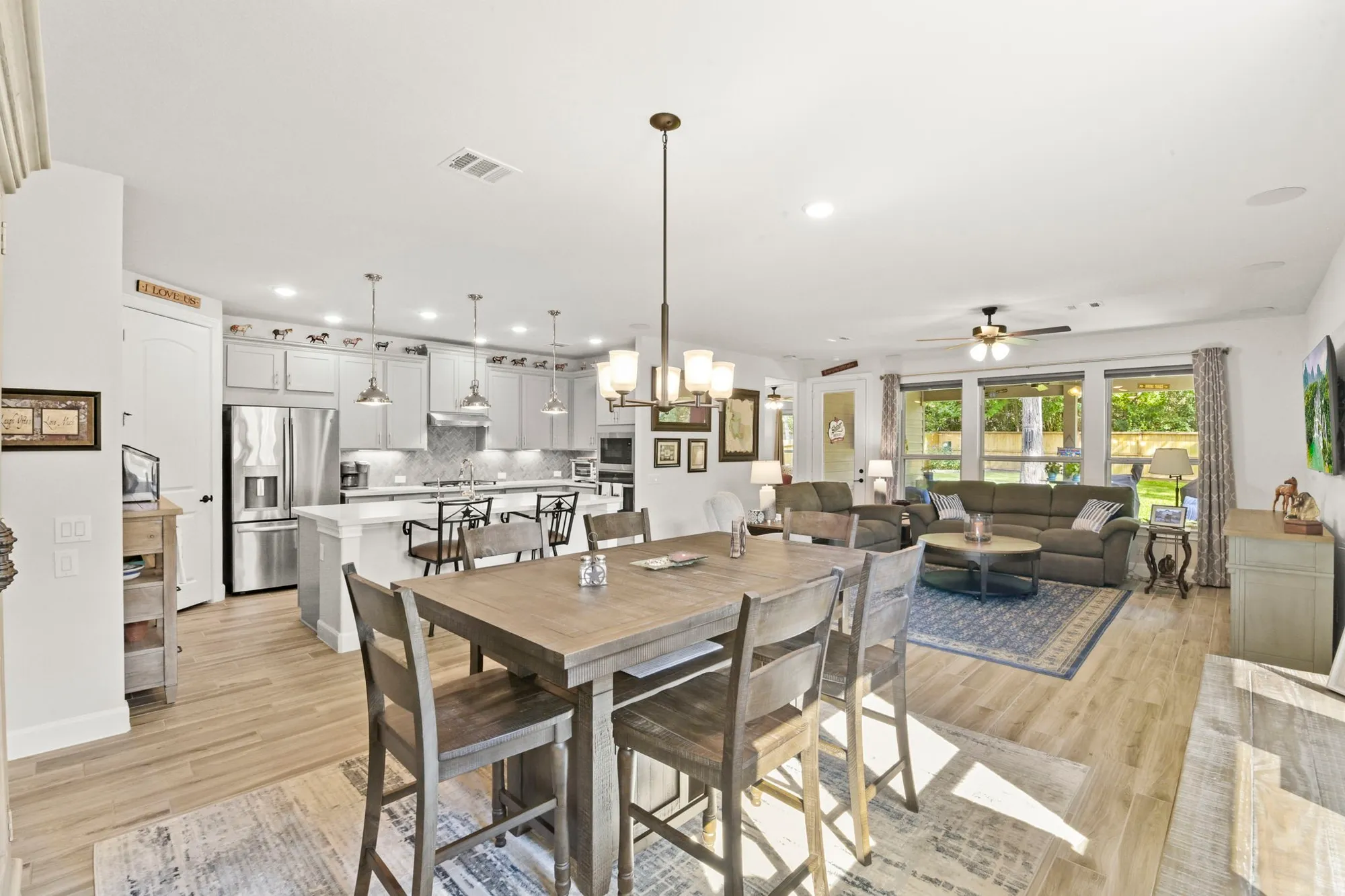 Property Slideshow image 8 of 43 | 110 pepper grass pl, Montgomery, TX, 77316