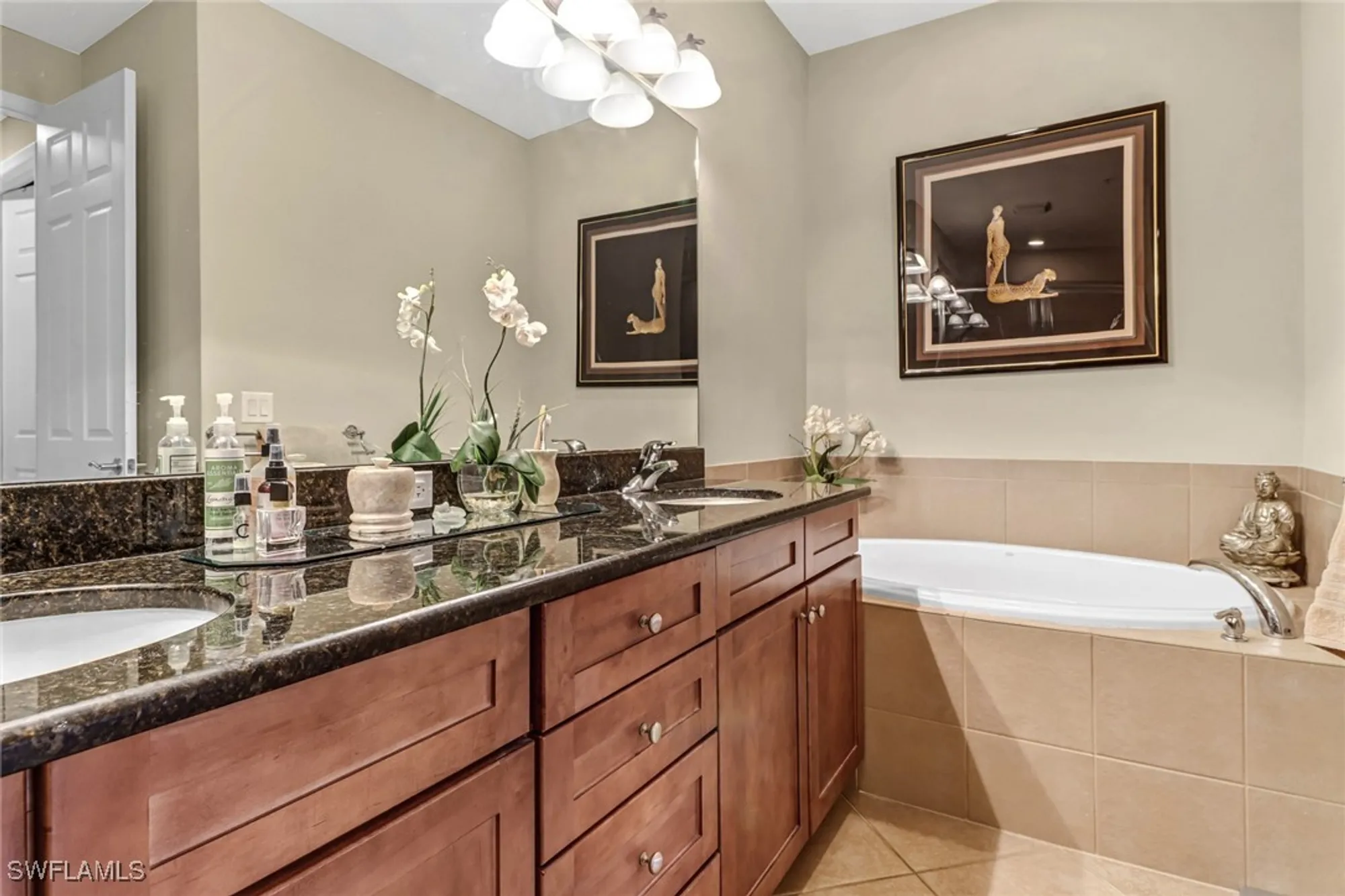 Property Slideshow image 28 of 35 | 8997 cambria cir 2002, Naples, FL, 34113