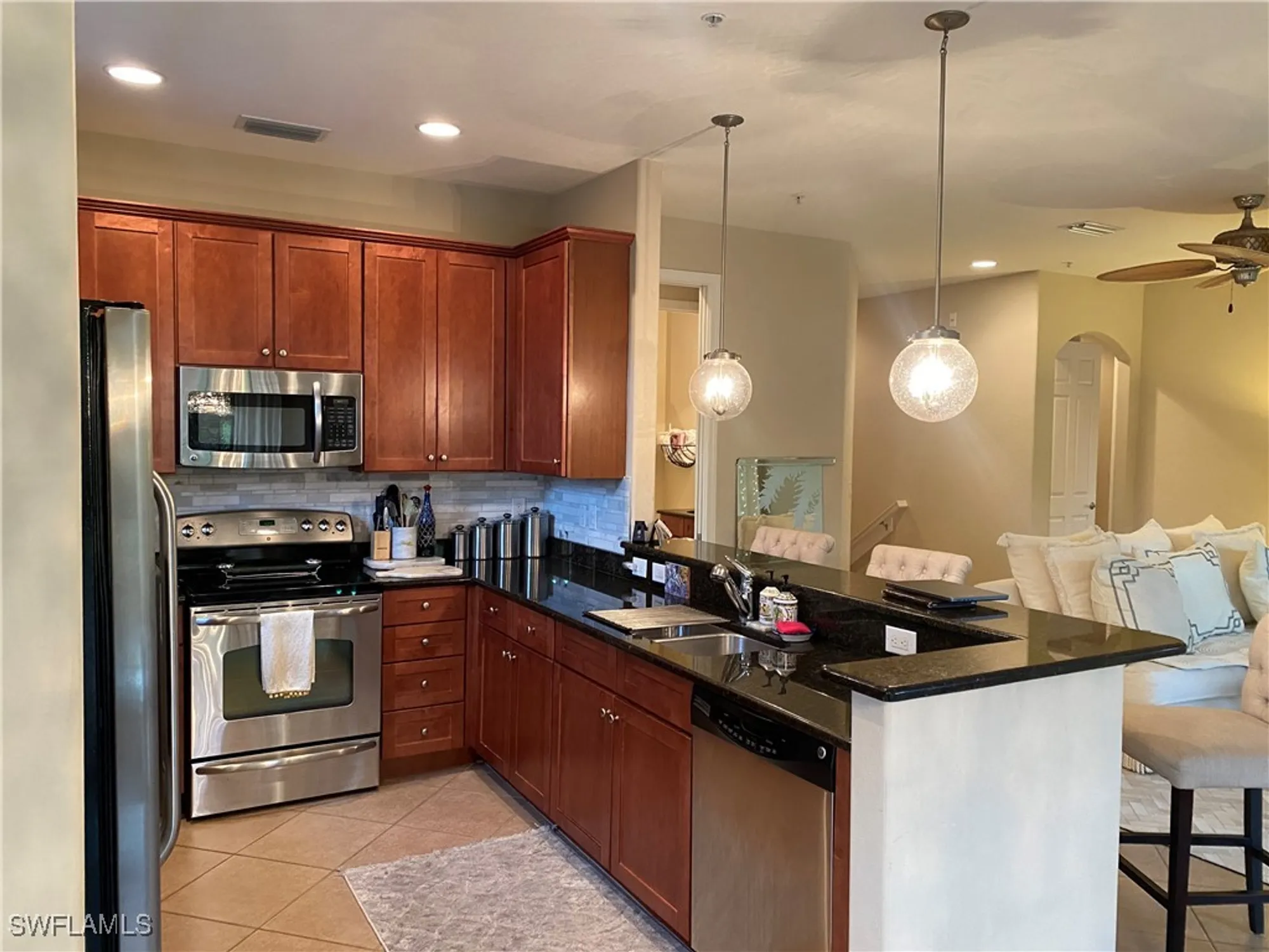 Property Slideshow image 23 of 35 | 8997 cambria cir 2002, Naples, FL, 34113