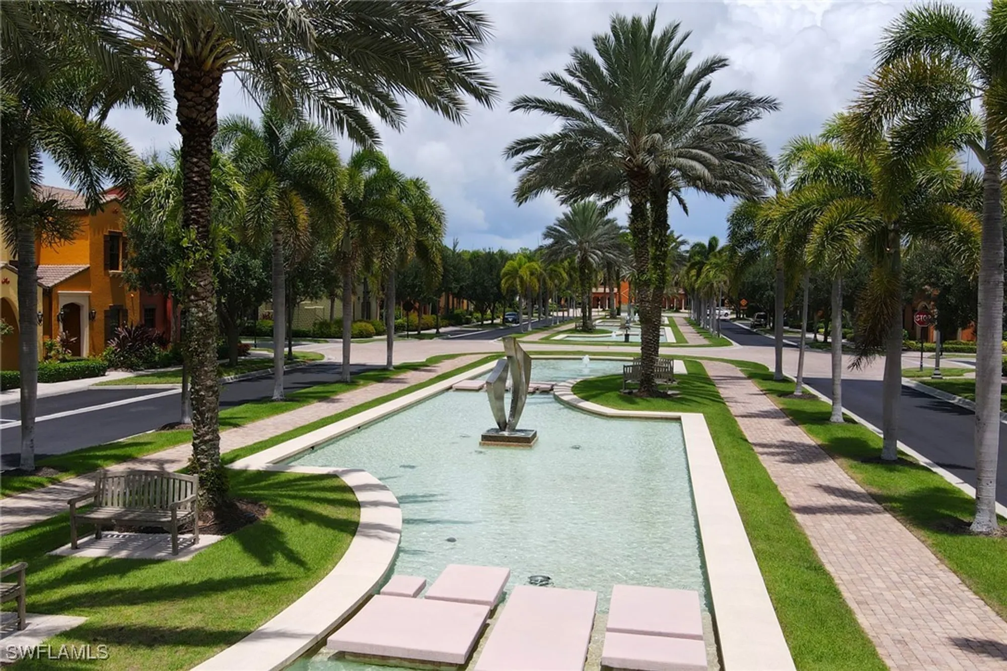 Property Slideshow image 6 of 35 | 8997 cambria cir 2002, Naples, FL, 34113