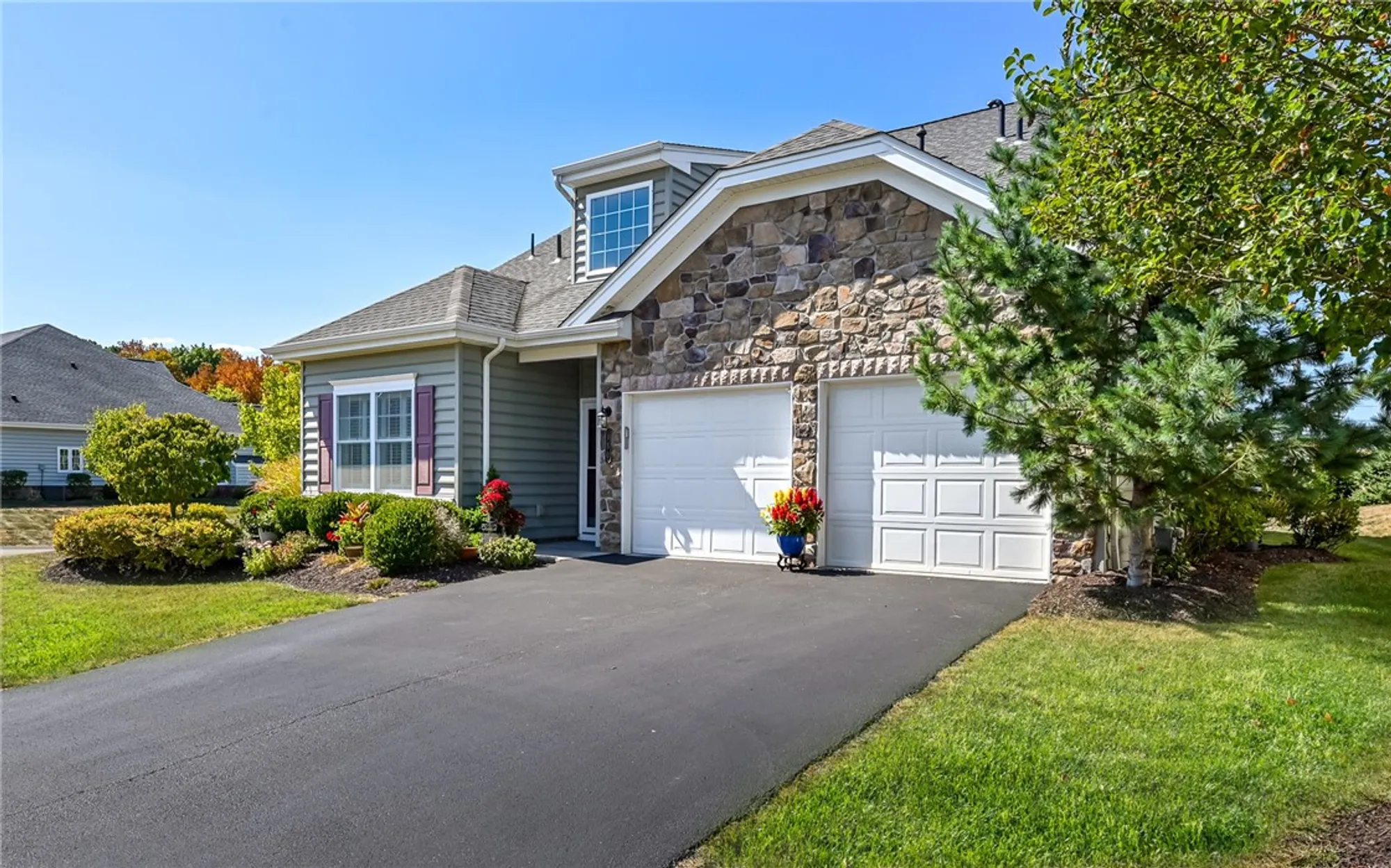 Property Slideshow image 2 of 42 | 150 independence way, Sewickley, PA, 15143