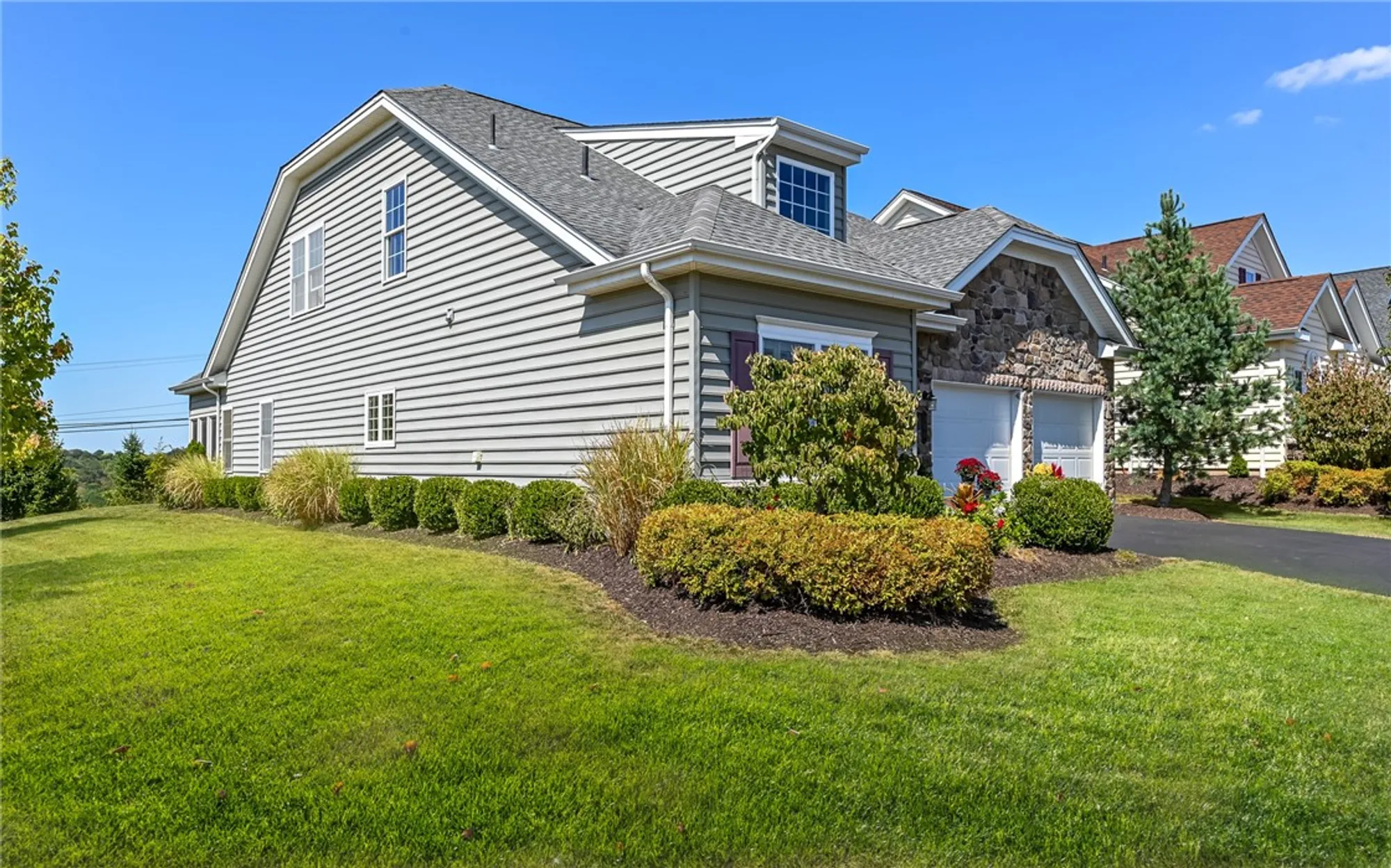 Property Slideshow image 31 of 42 | 150 independence way, Sewickley, PA, 15143