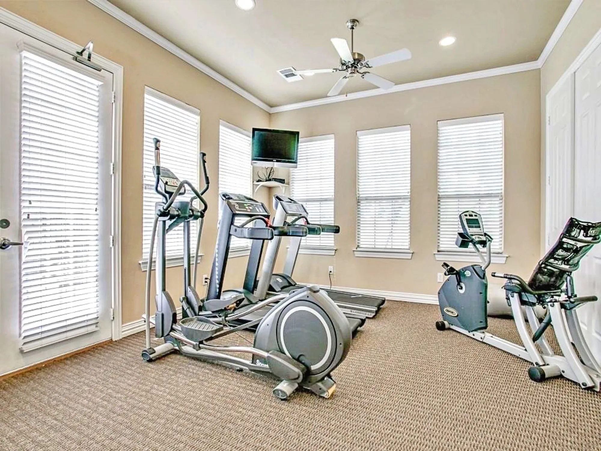 Property Slideshow image 31 of 32 | 5713 butterfly way, Fairview, TX, 75069