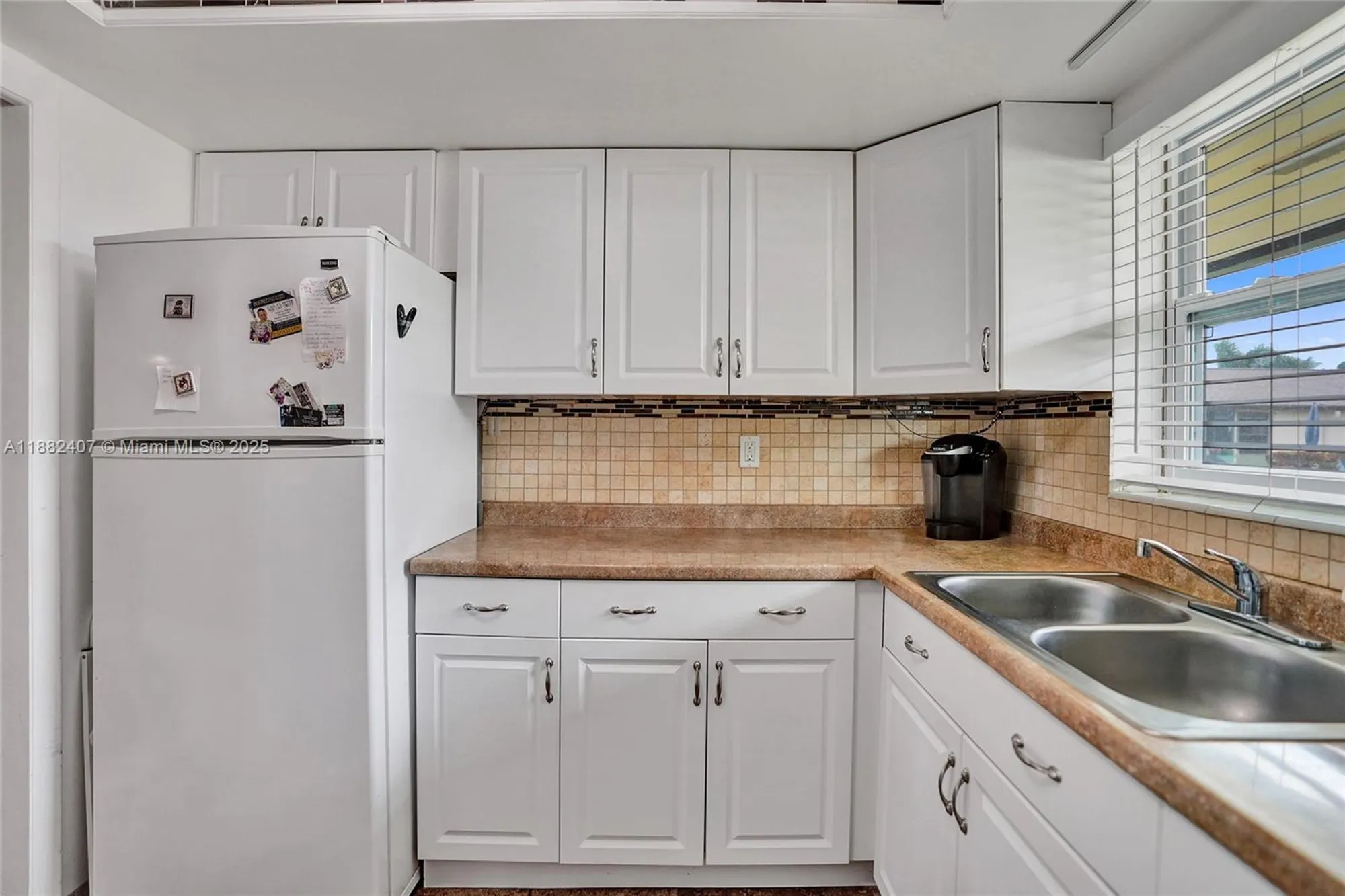 Property Slideshow image 14 of 63 | 2921 crosley dr e, West Palm Beach, FL, 33415