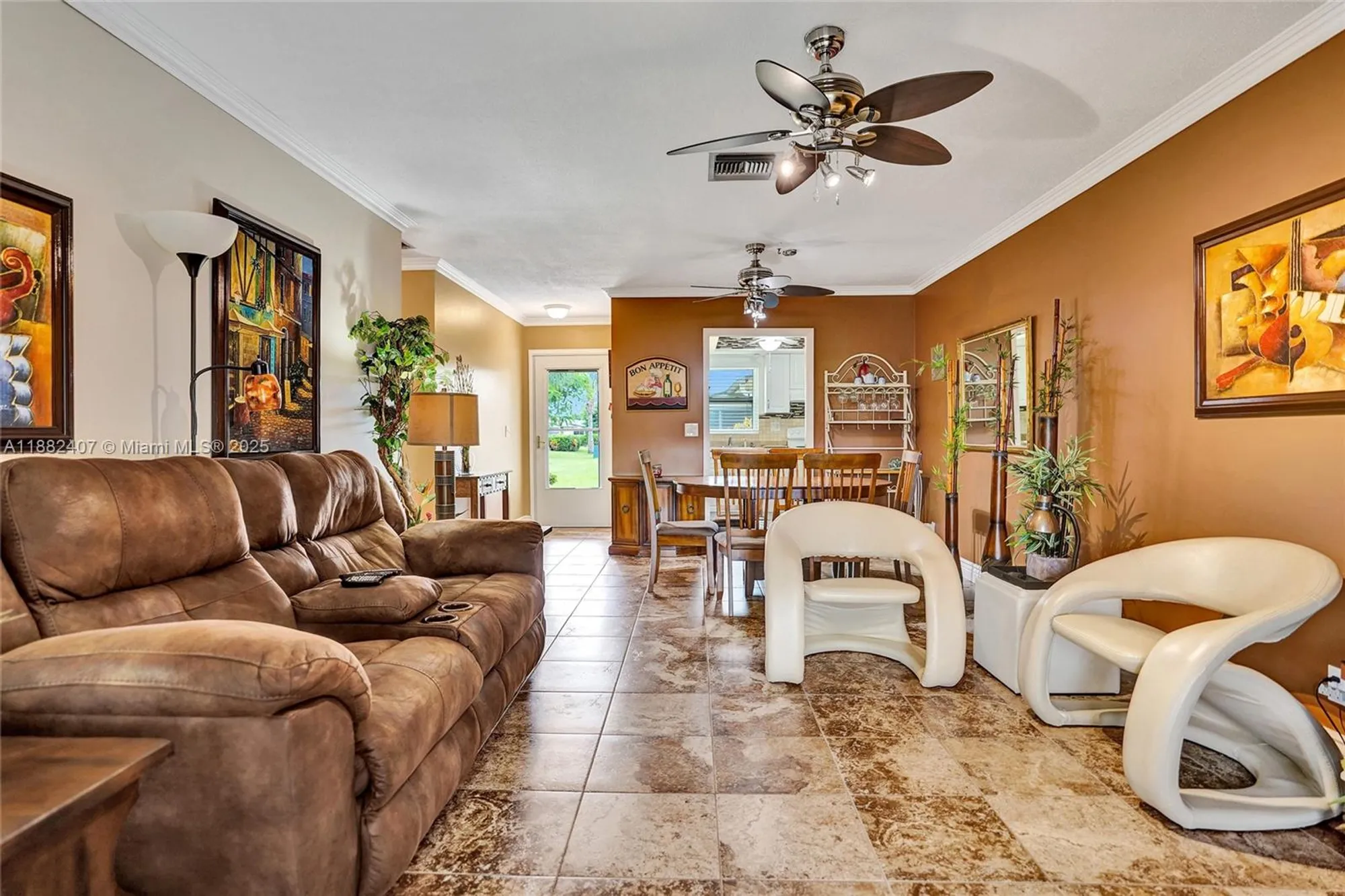 Property Slideshow image 26 of 63 | 2921 crosley dr e, West Palm Beach, FL, 33415