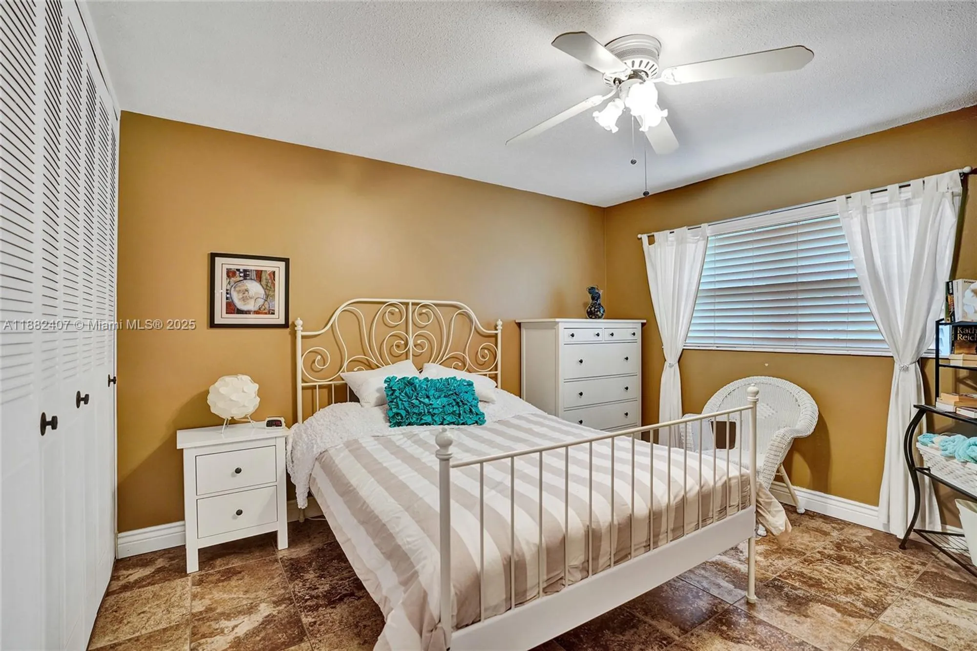 Property Slideshow image 34 of 63 | 2921 crosley dr e, West Palm Beach, FL, 33415