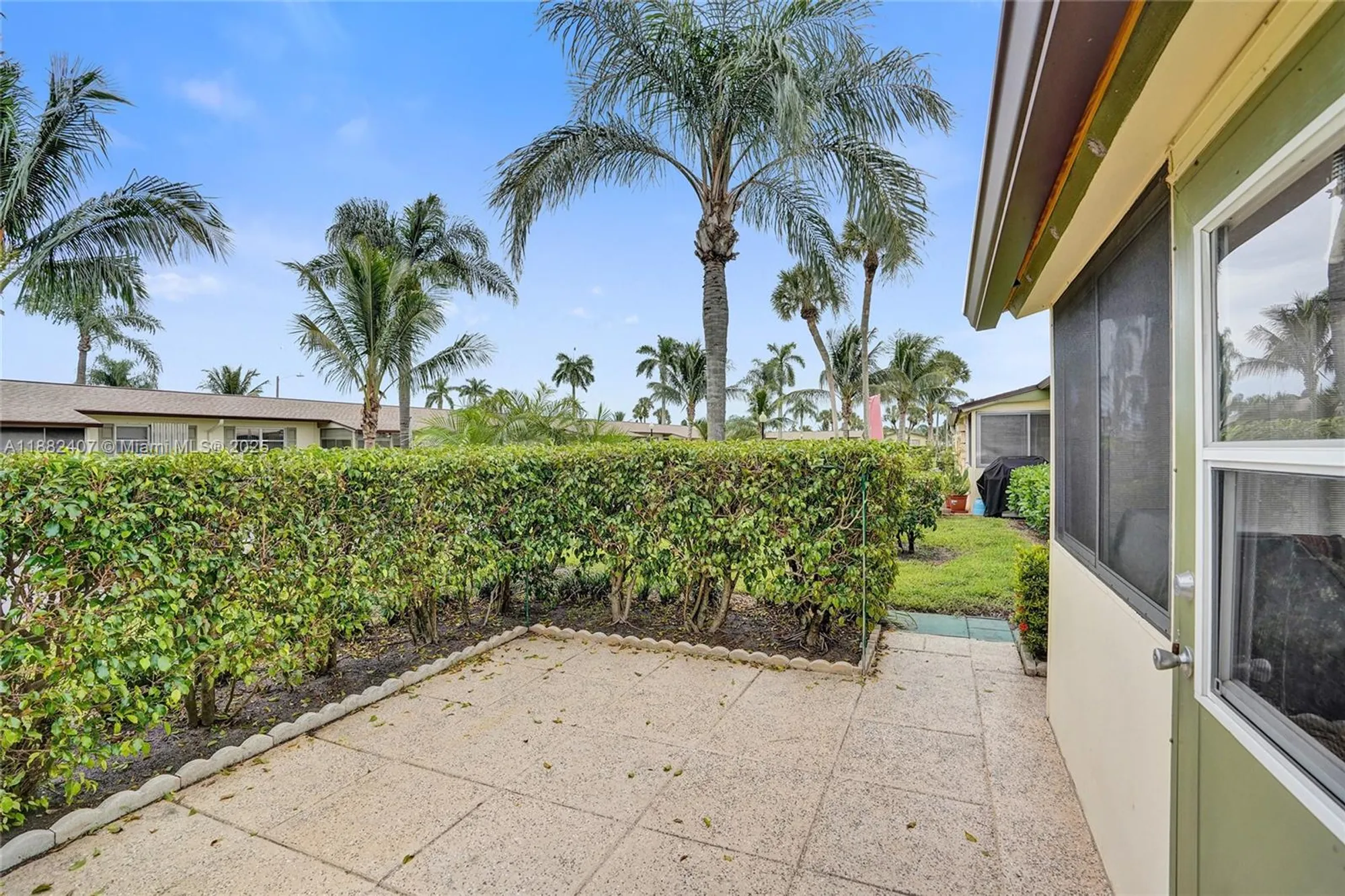 Property Slideshow image 43 of 63 | 2921 crosley dr e, West Palm Beach, FL, 33415