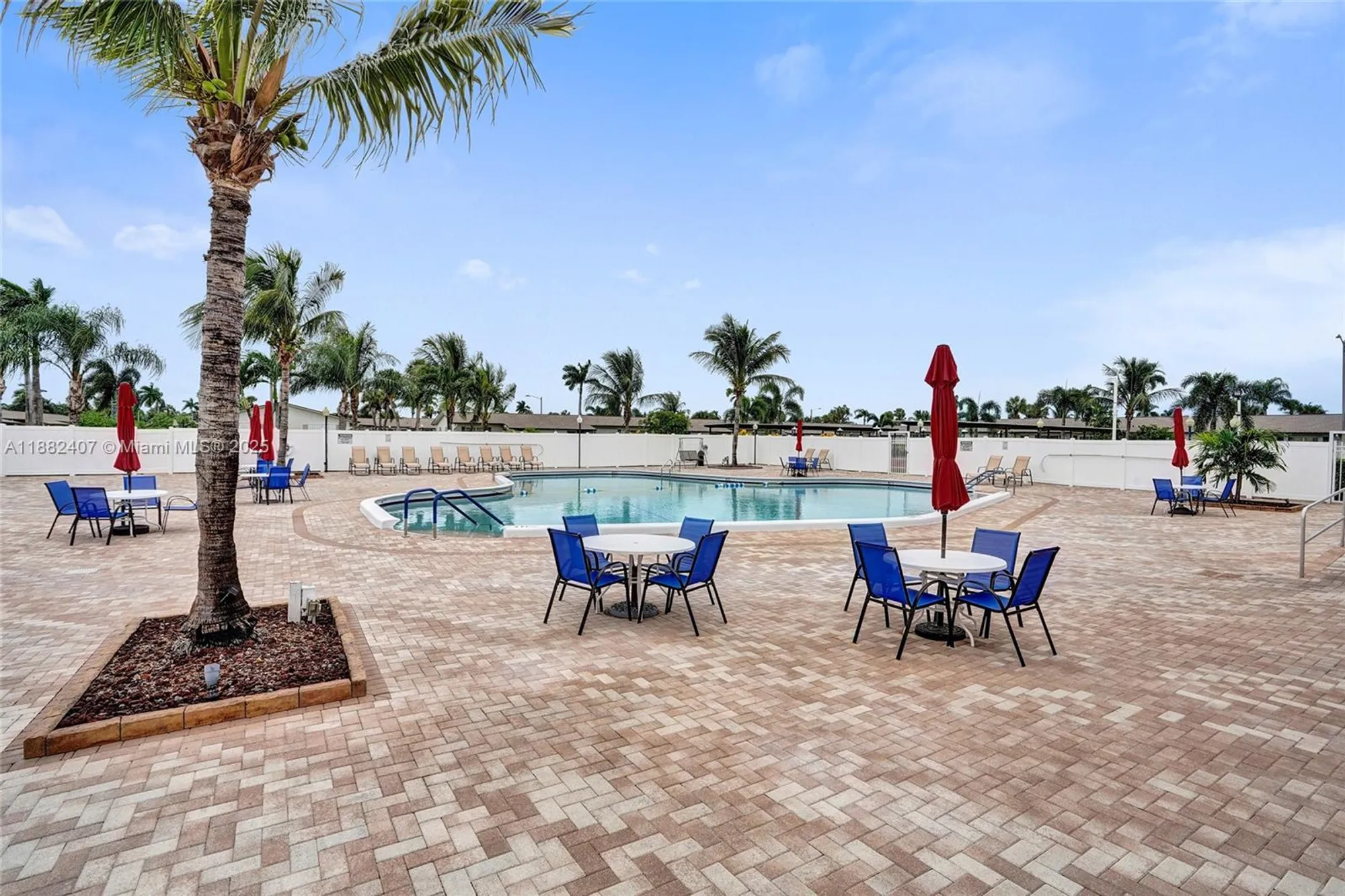 Property Slideshow image 54 of 63 | 2921 crosley dr e, West Palm Beach, FL, 33415