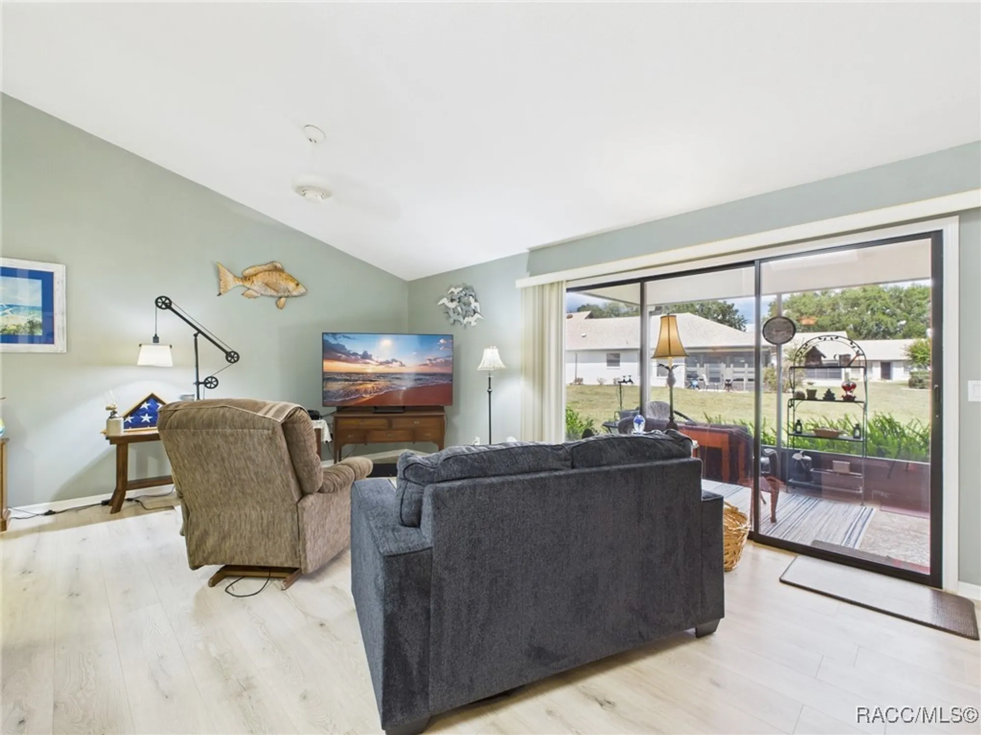 Property Slideshow image 11 of 36 | 6251 w weston dr, Crystal River, FL, 34429