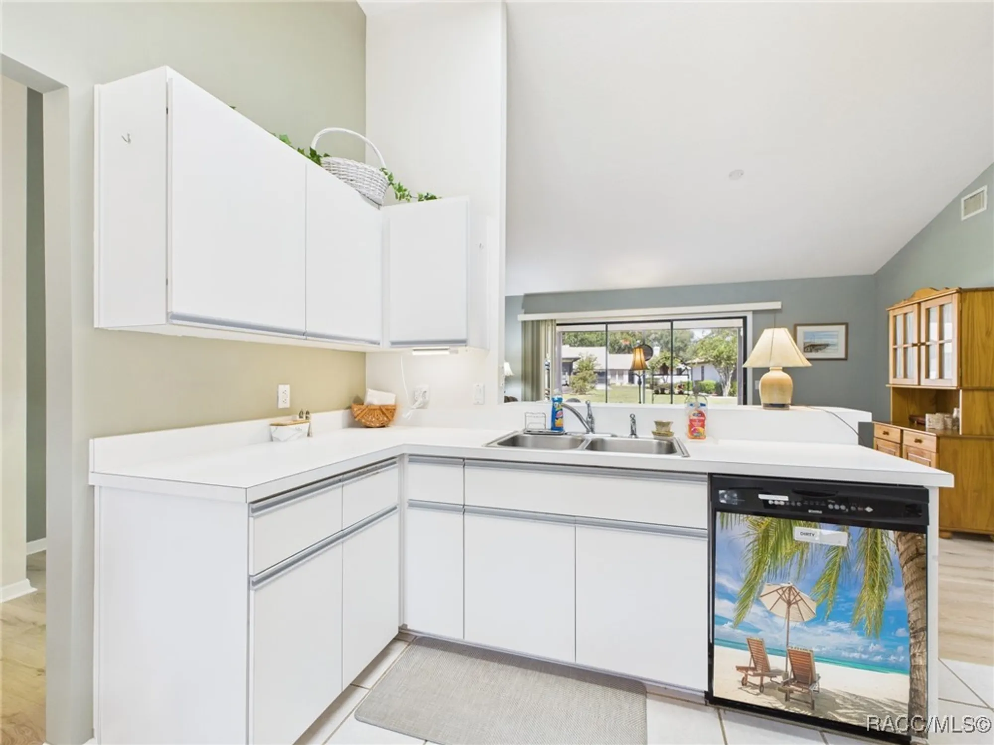 Property Slideshow image 12 of 36 | 6251 w weston dr, Crystal River, FL, 34429