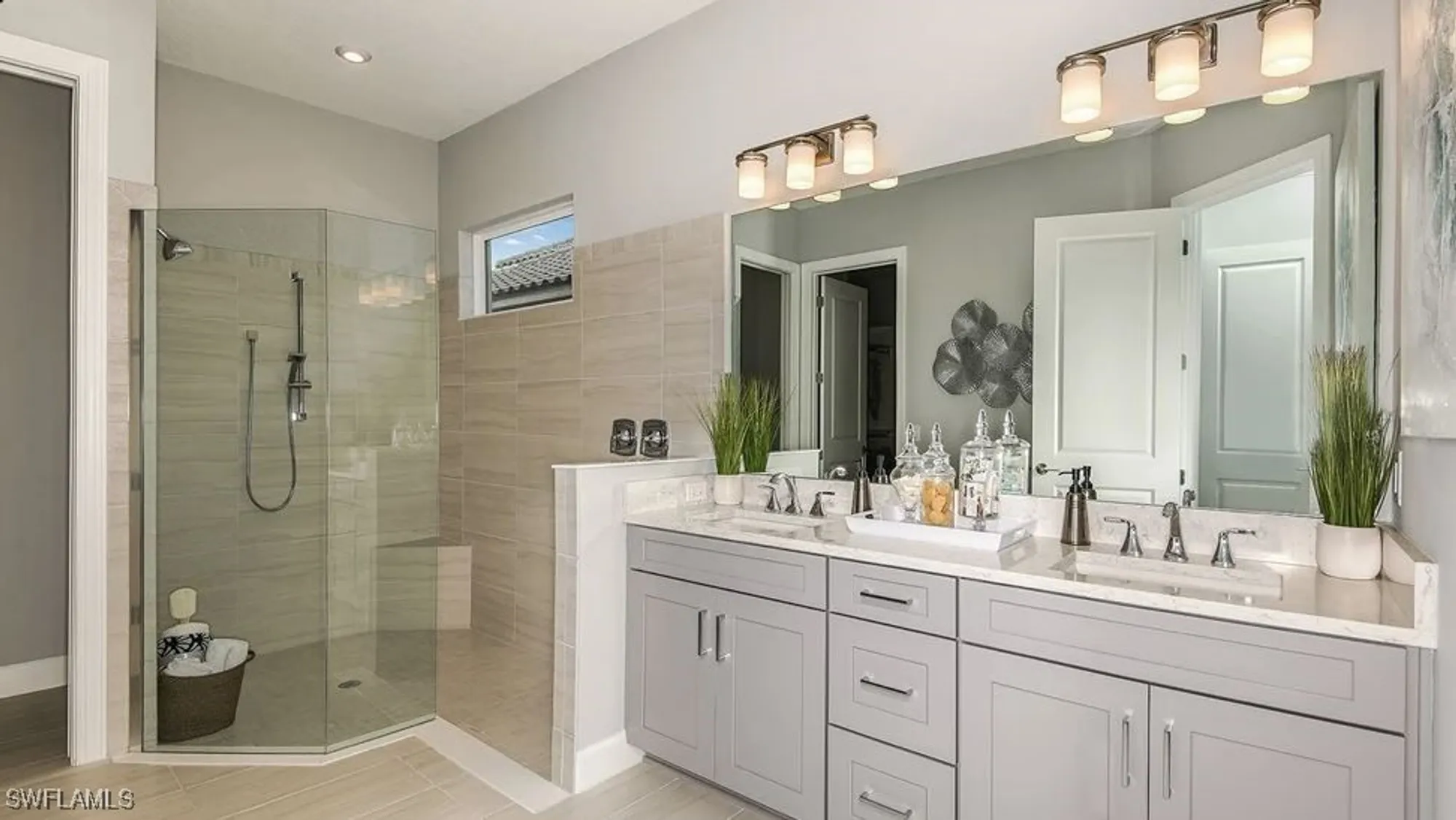 Property Slideshow image 10 of 36 | 17907 terracina dr, Fort Myers, FL, 33913