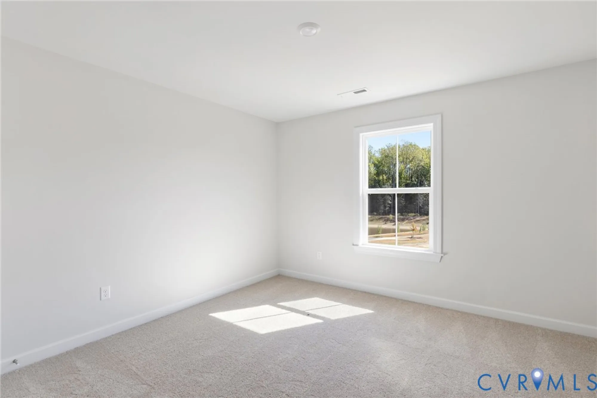 Property Slideshow image 23 of 28 | 8529 chimney rock dr, Mechanicsville, VA, 23116