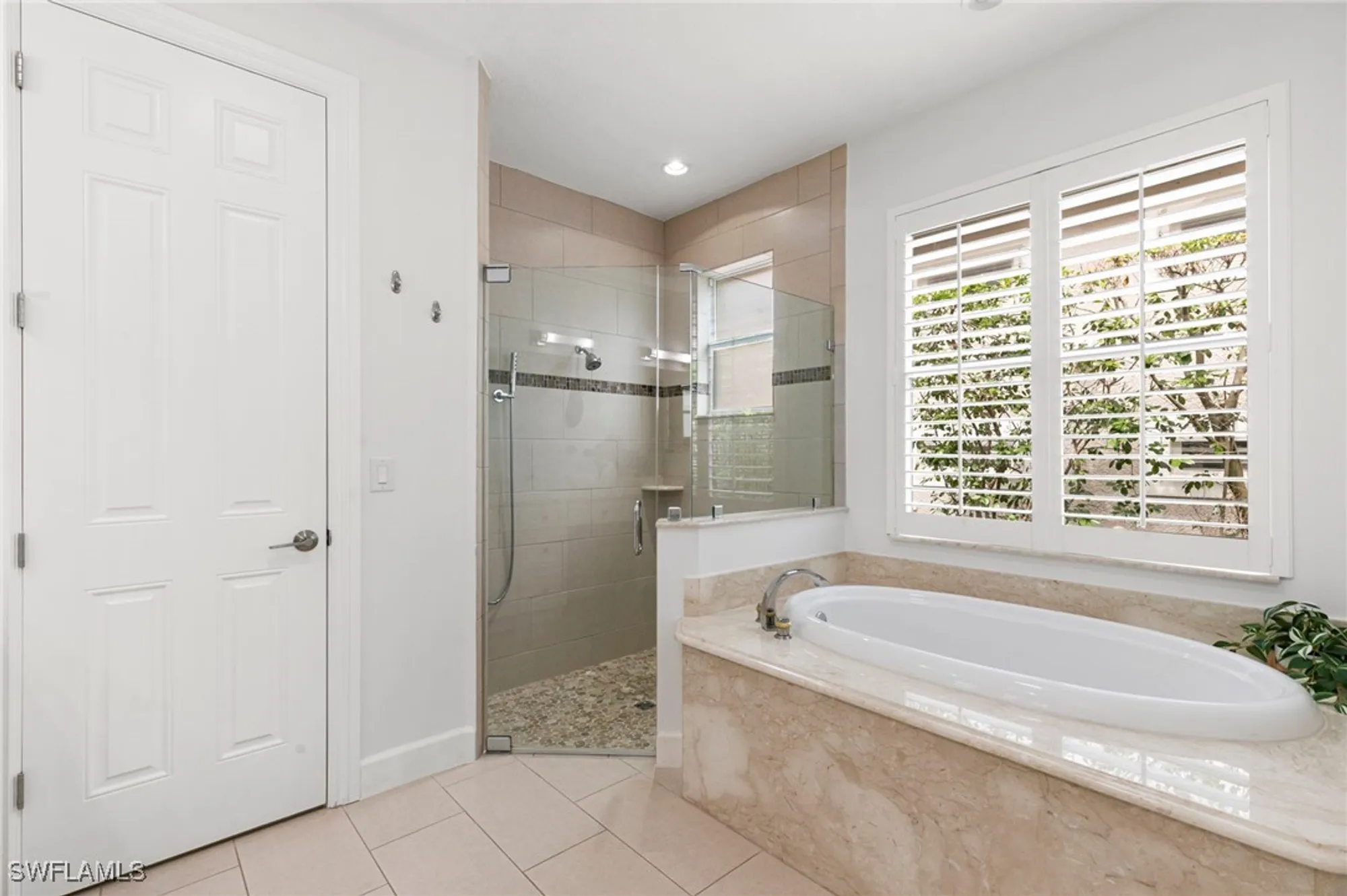 Property Slideshow image 24 of 50 | 9024 cherry oaks trl, Naples, FL, 34114