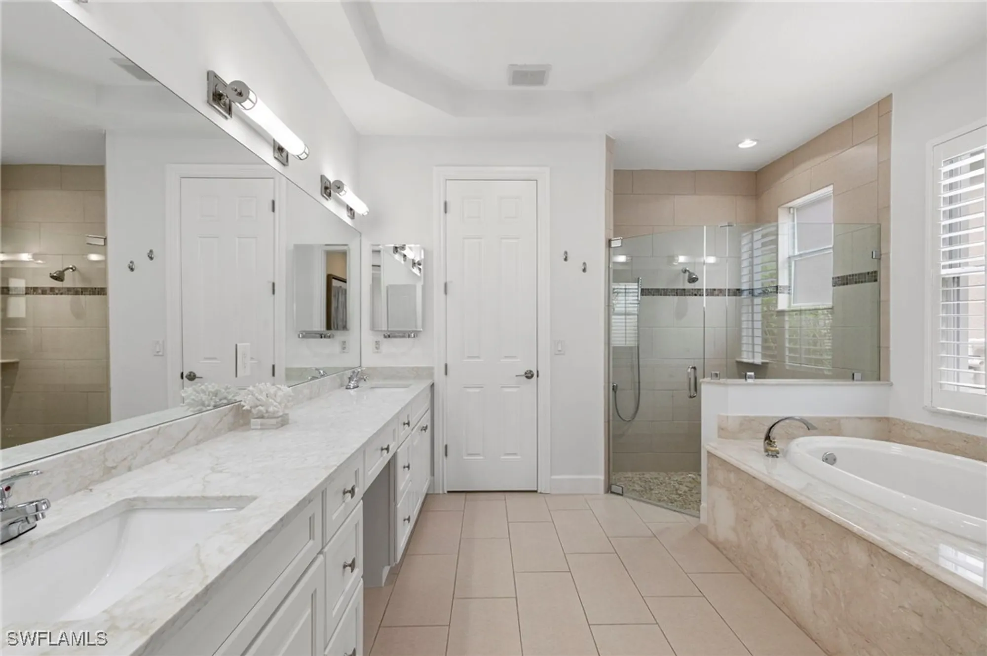 Property Slideshow image 23 of 50 | 9024 cherry oaks trl, Naples, FL, 34114