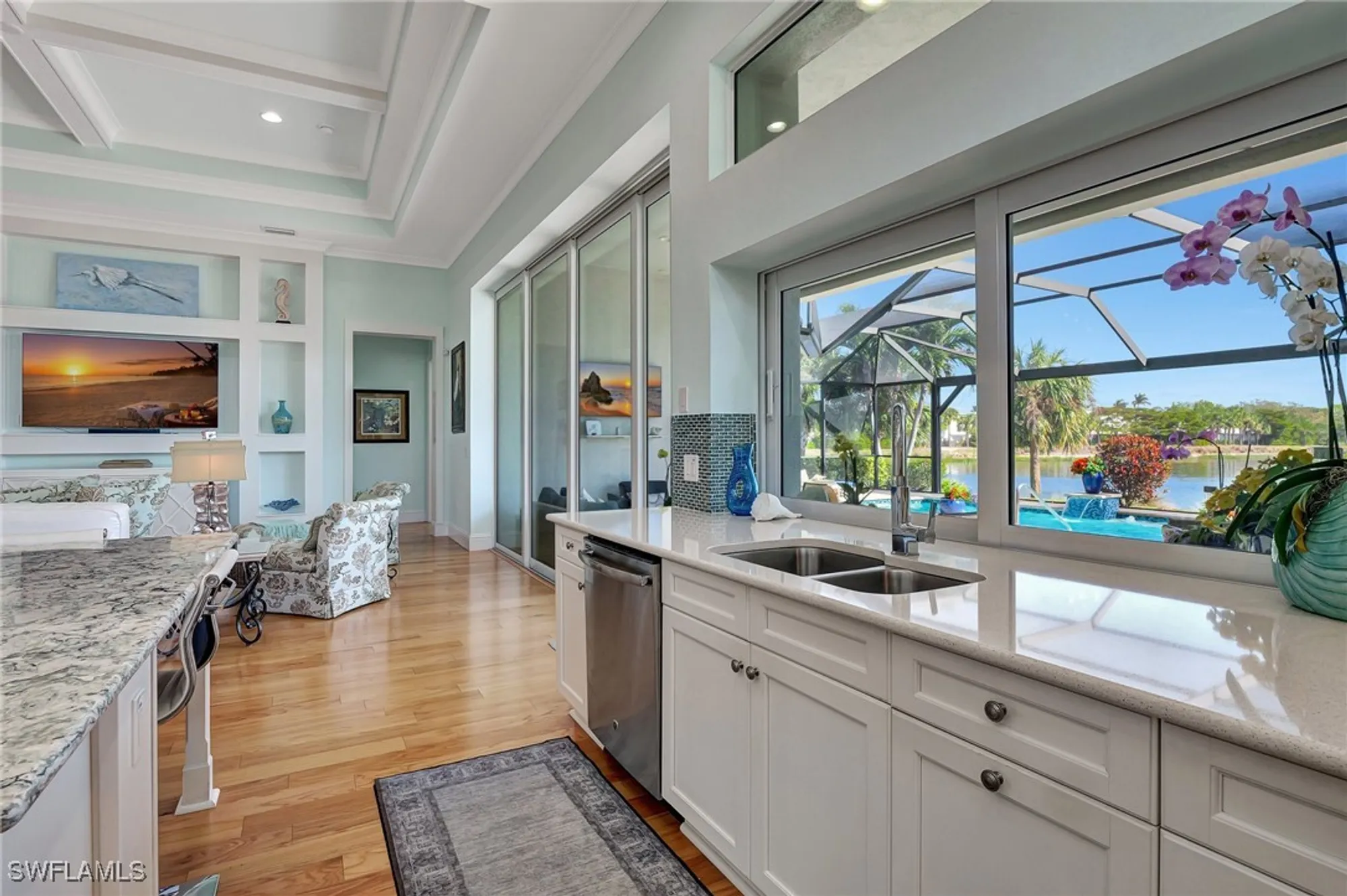 Property Slideshow image 14 of 35 | 5046 martinique dr, Naples, FL, 34113