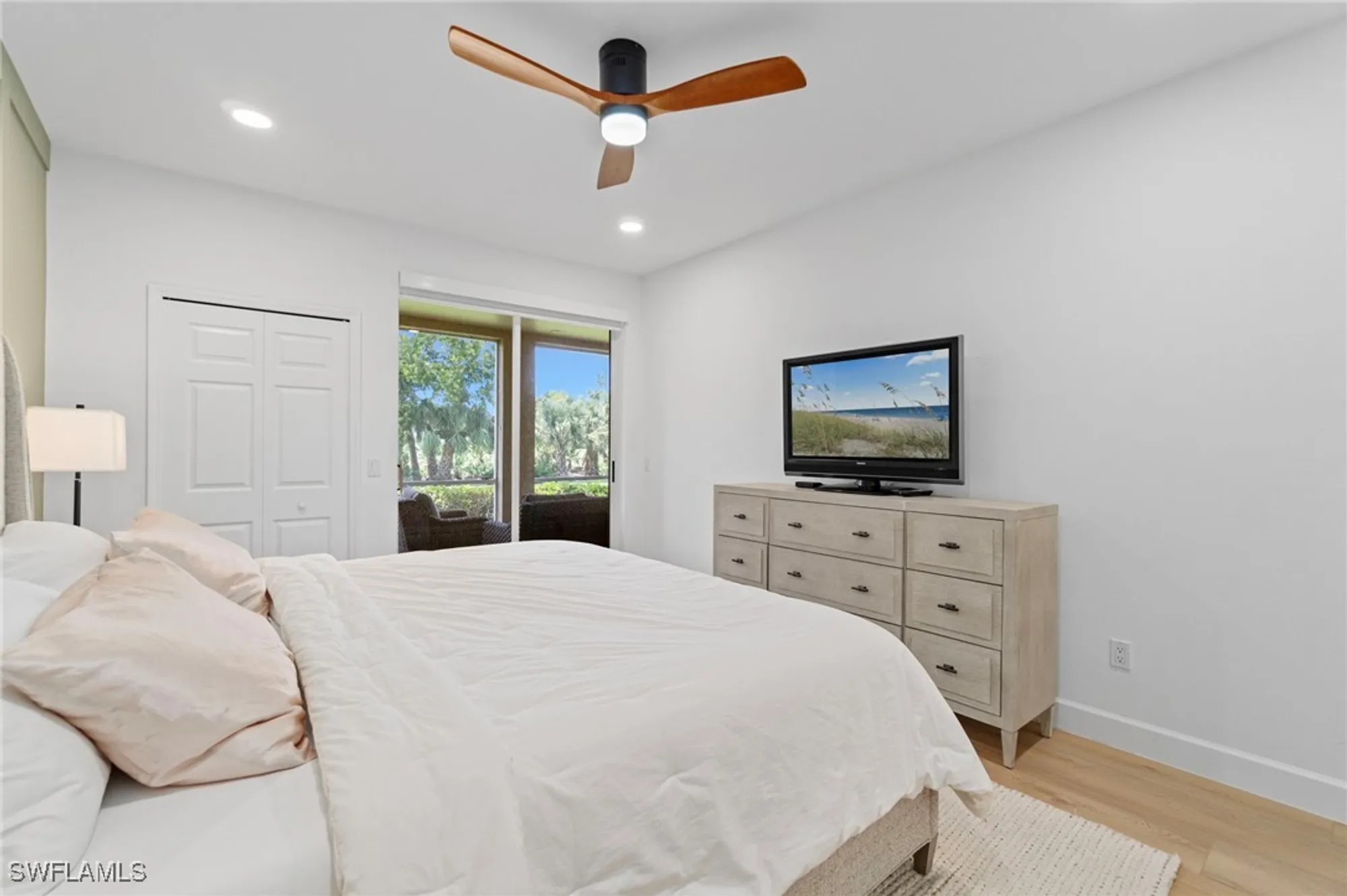 Property Slideshow image 14 of 28 | 20250 calice ct 602, Estero, FL, 33928