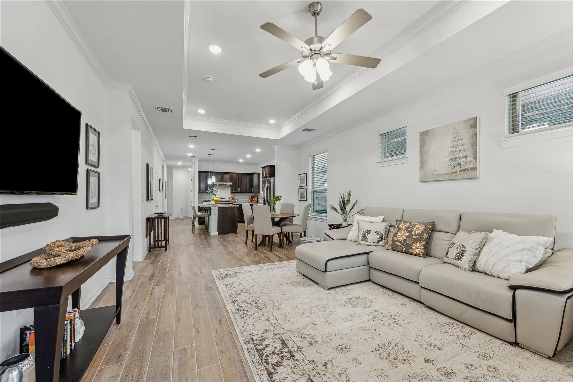 Property Slideshow image 11 of 32 | 7747 rolling stone dr, Fulshear, TX, 77441