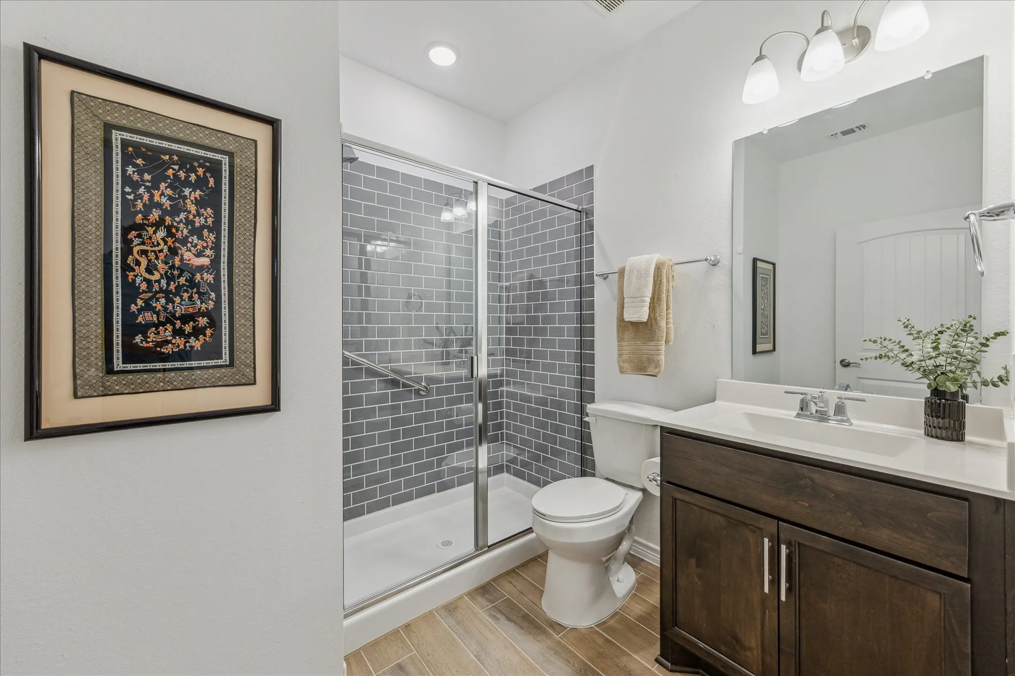 Property Slideshow image 8 of 32 | 7747 rolling stone dr, Fulshear, TX, 77441