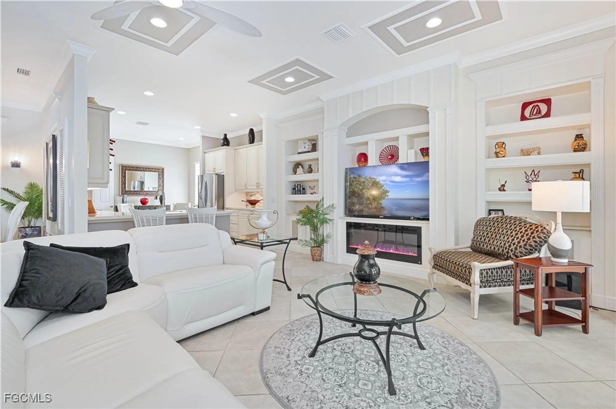 Property Slideshow image 23 of 47 | 2936 apple blossom dr, Alva, FL, 33920