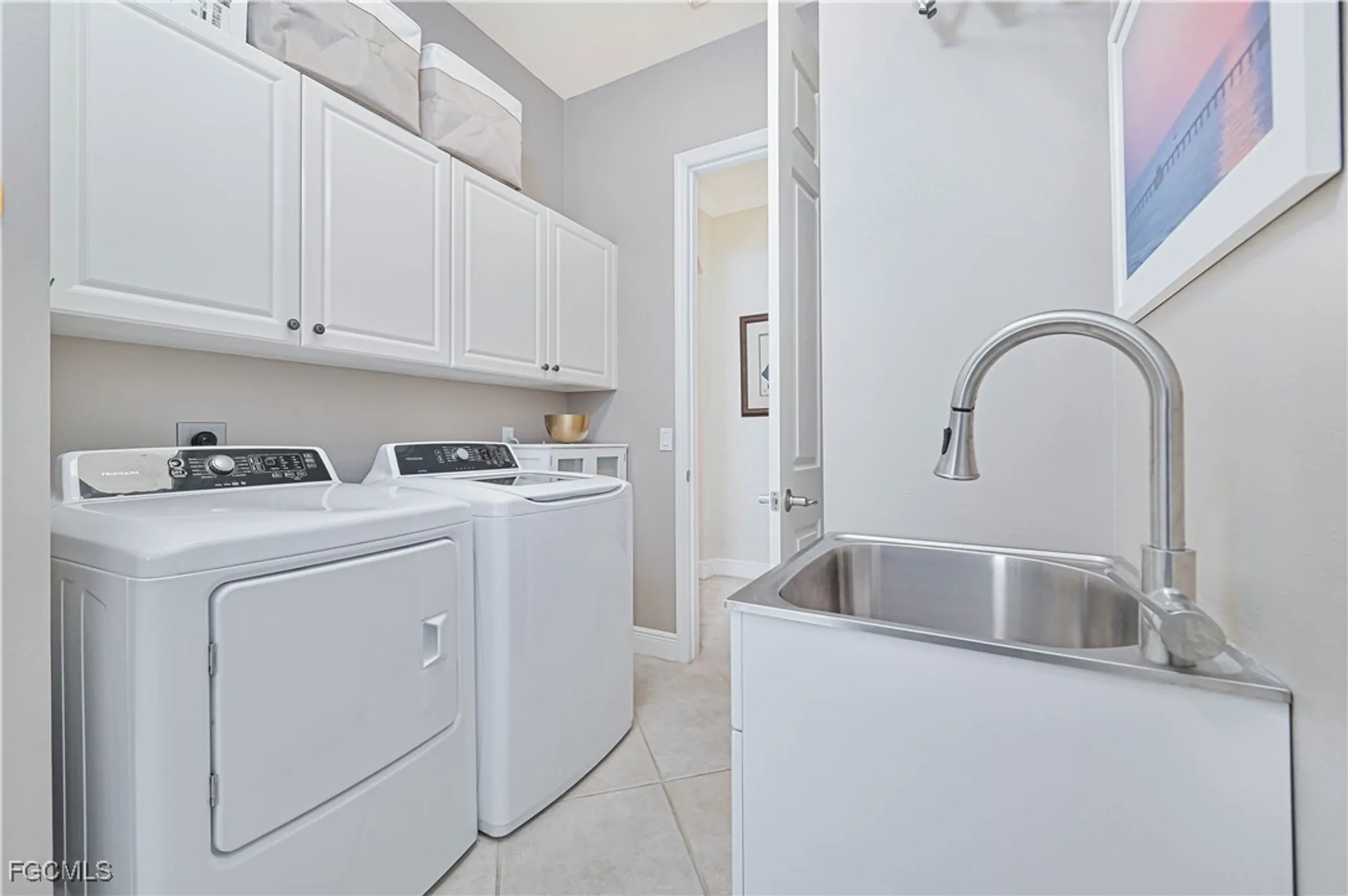 Property Slideshow image 32 of 47 | 2936 apple blossom dr, Alva, FL, 33920