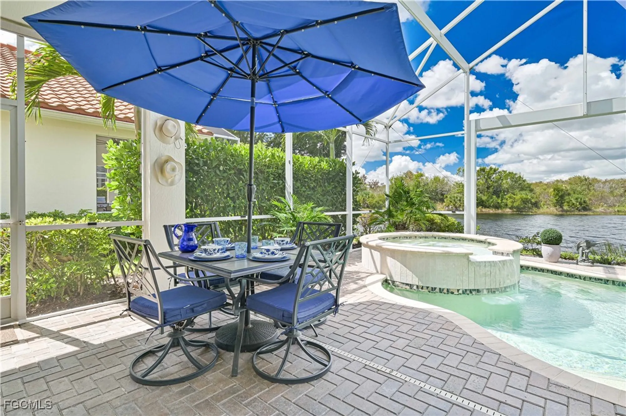Property Slideshow image 7 of 47 | 2936 apple blossom dr, Alva, FL, 33920