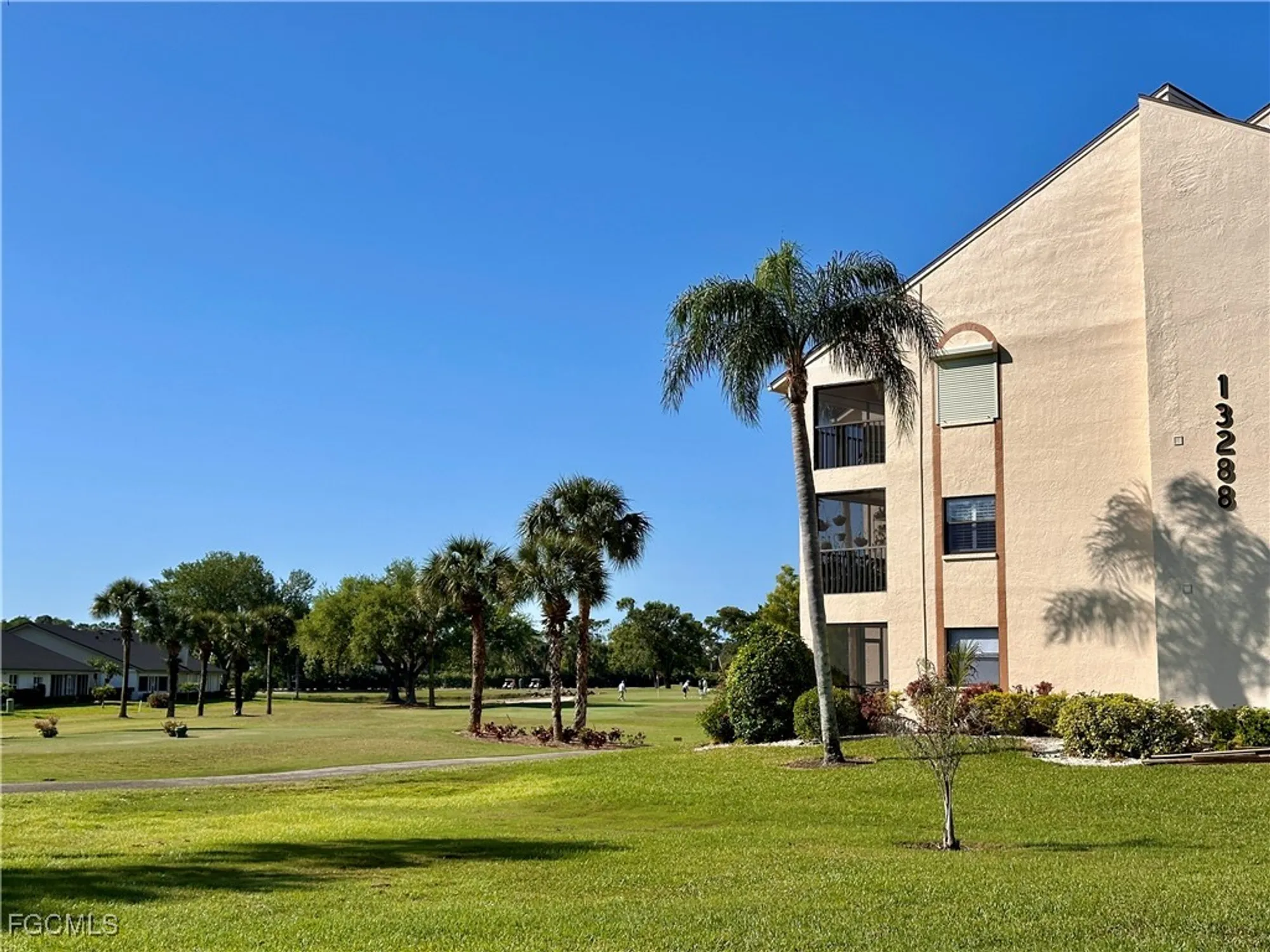 Property Slideshow image 25 of 41 | 13288 white marsh ln 3432, Fort Myers, FL, 33912