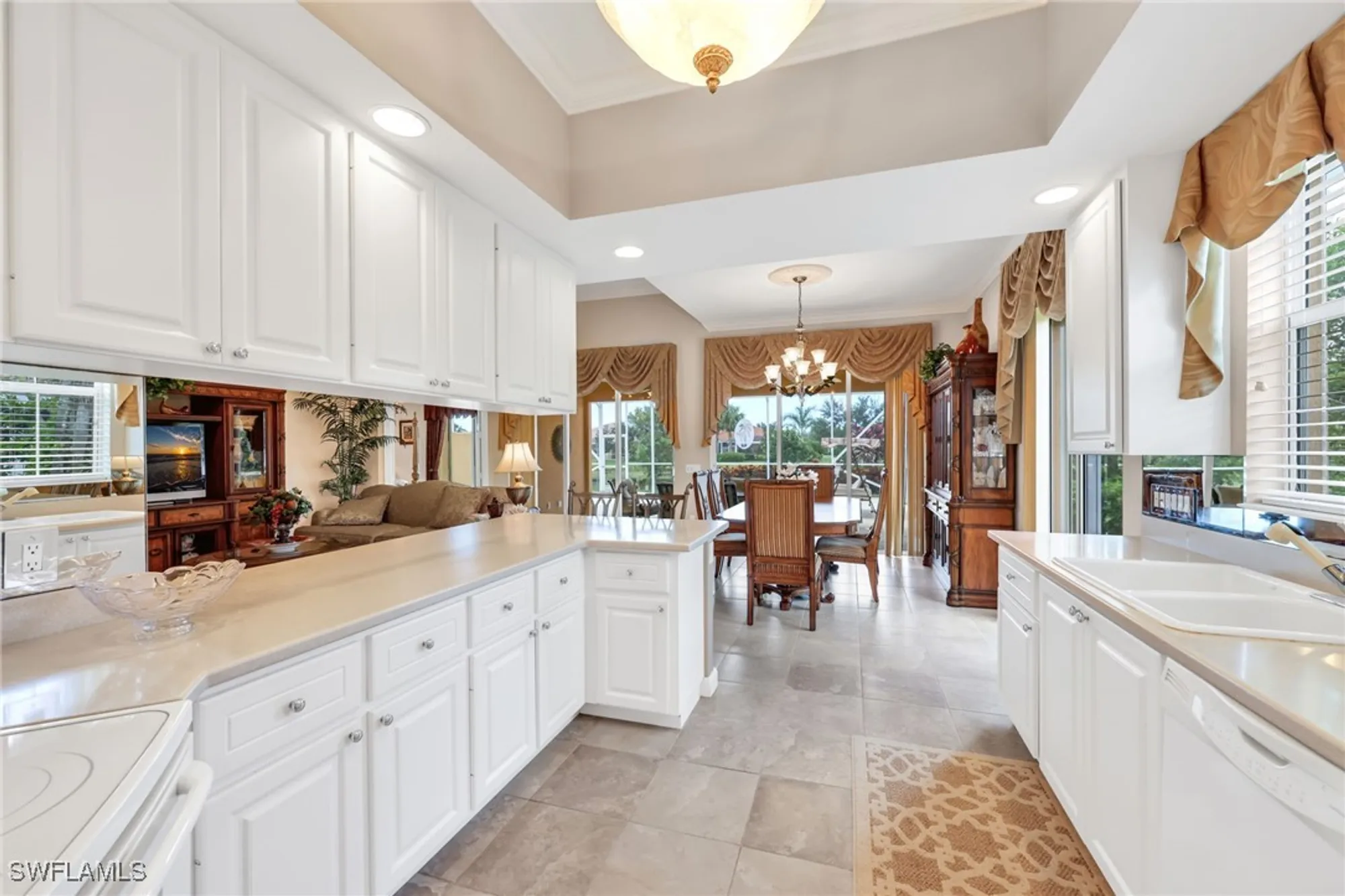 Property Slideshow image 10 of 50 | 8591 alessandria ct, Naples, FL, 34114