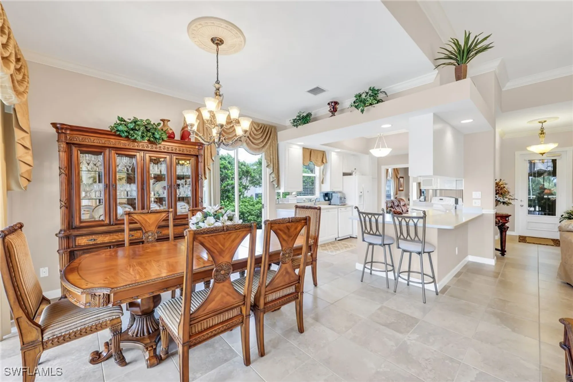 Property Slideshow image 12 of 50 | 8591 alessandria ct, Naples, FL, 34114