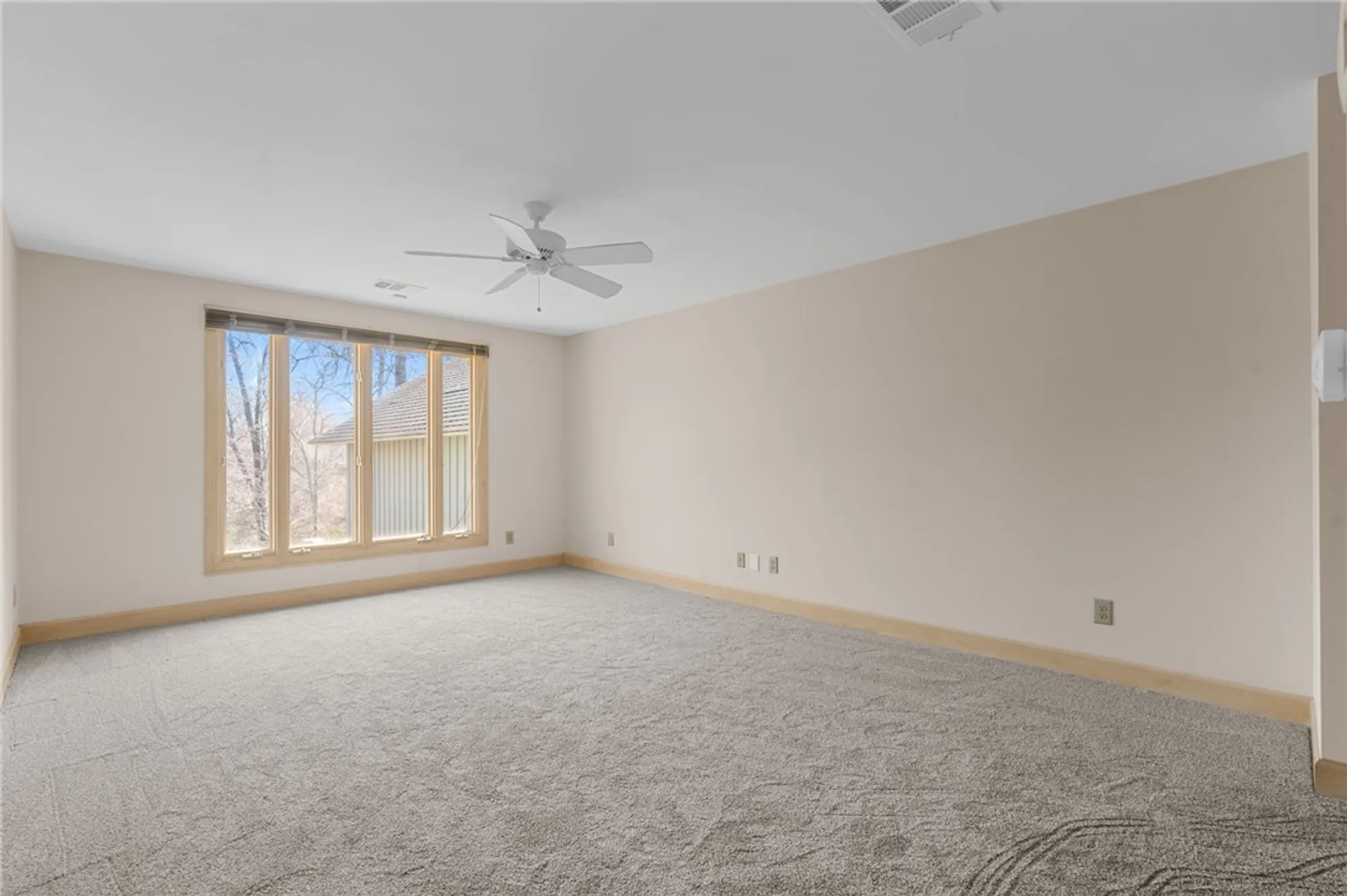 Property Slideshow image 25 of 50 | 203 warehams pt, Williamsburg, VA, 23185