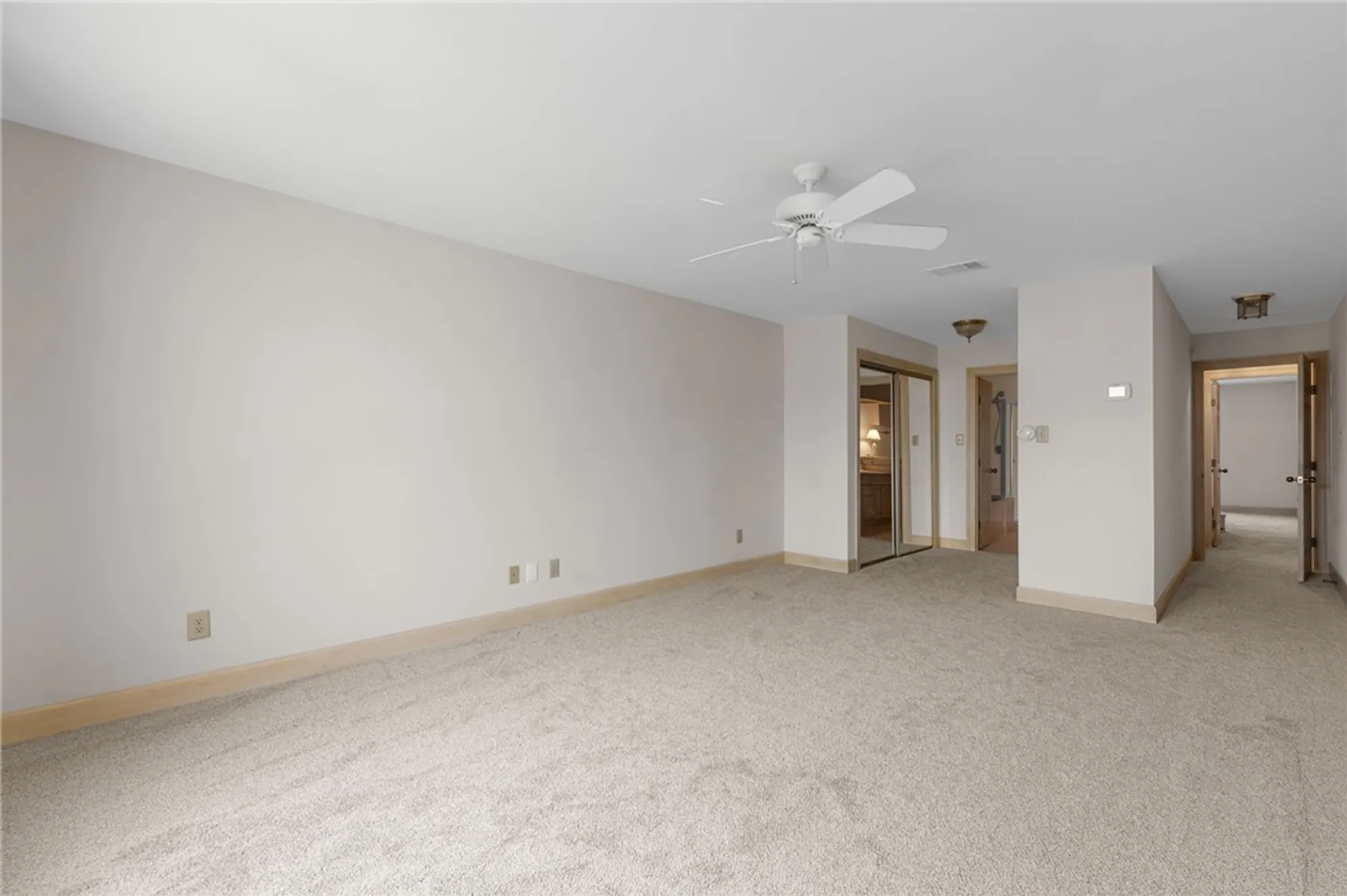 Property Slideshow image 26 of 50 | 203 warehams pt, Williamsburg, VA, 23185