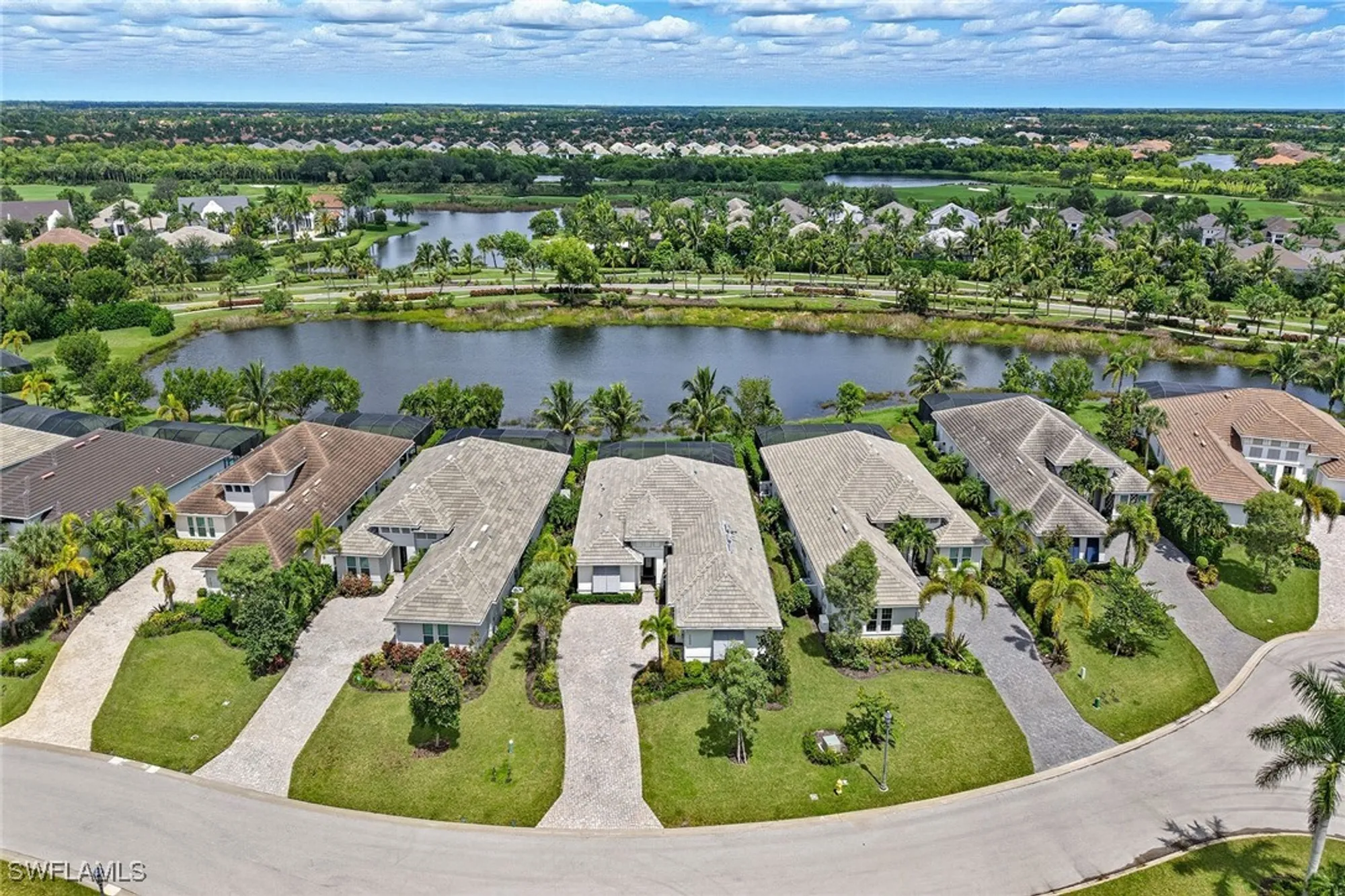 Property Slideshow image 35 of 50 | 3199 cotuit ln, Naples, FL, 34114