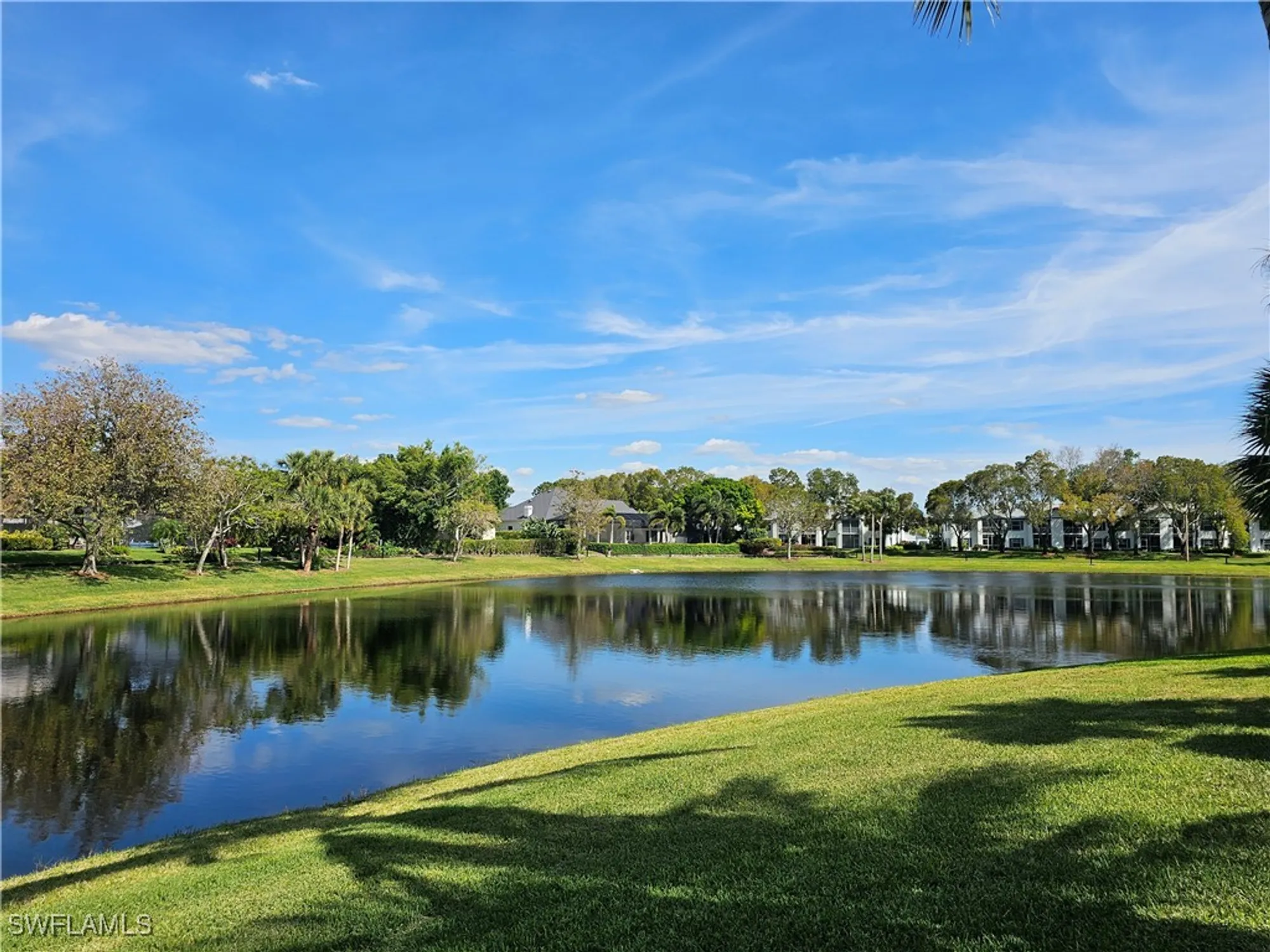 Property Slideshow image 13 of 50 | 695 ardmore ln, Naples, FL, 34108