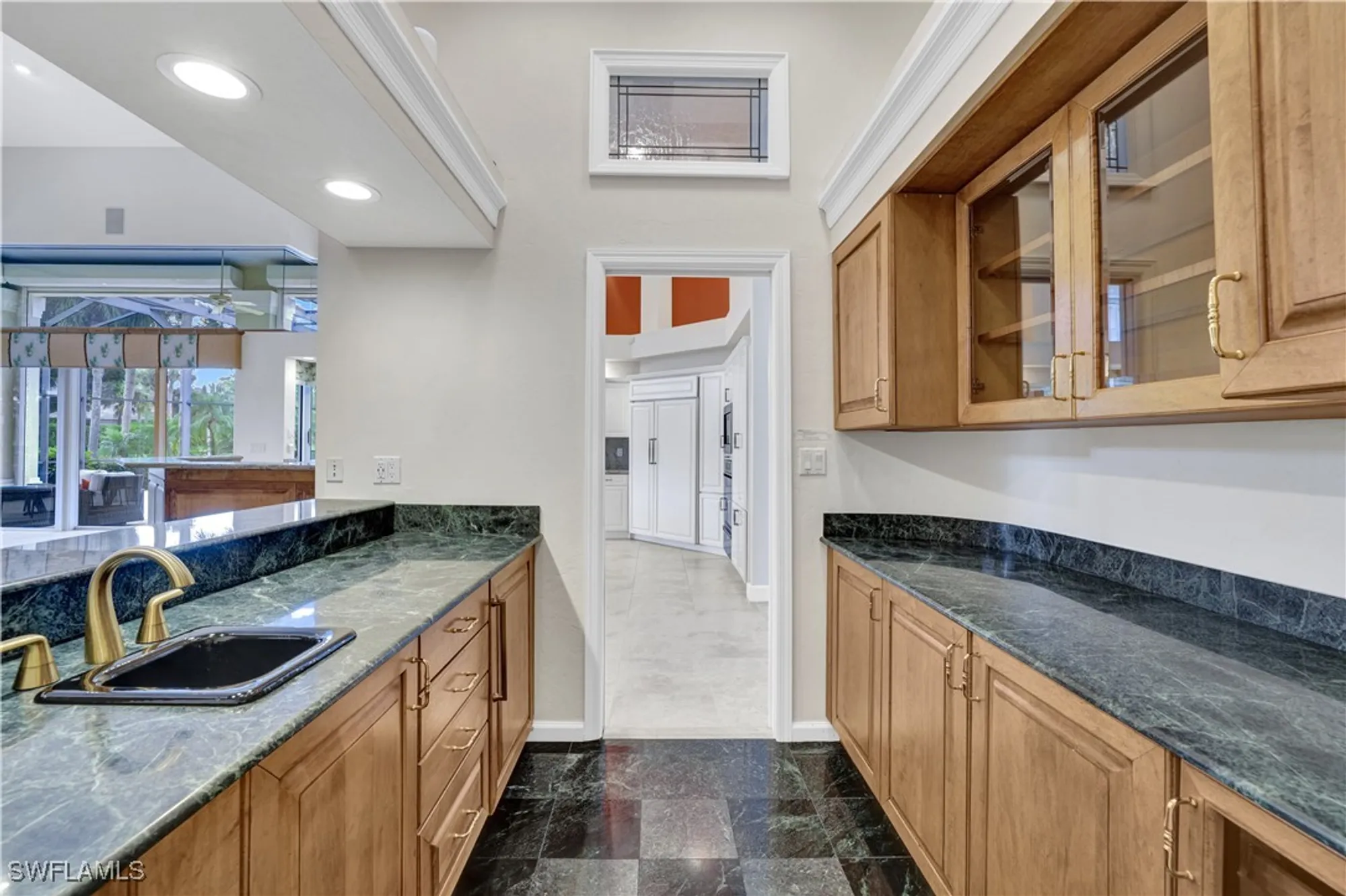 Property Slideshow image 29 of 50 | 695 ardmore ln, Naples, FL, 34108