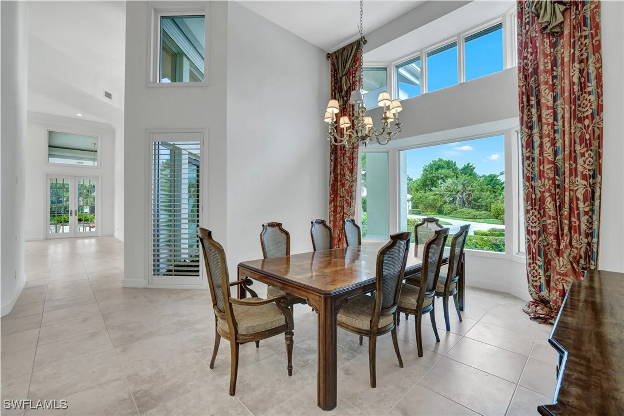 Property Slideshow image 32 of 50 | 695 ardmore ln, Naples, FL, 34108