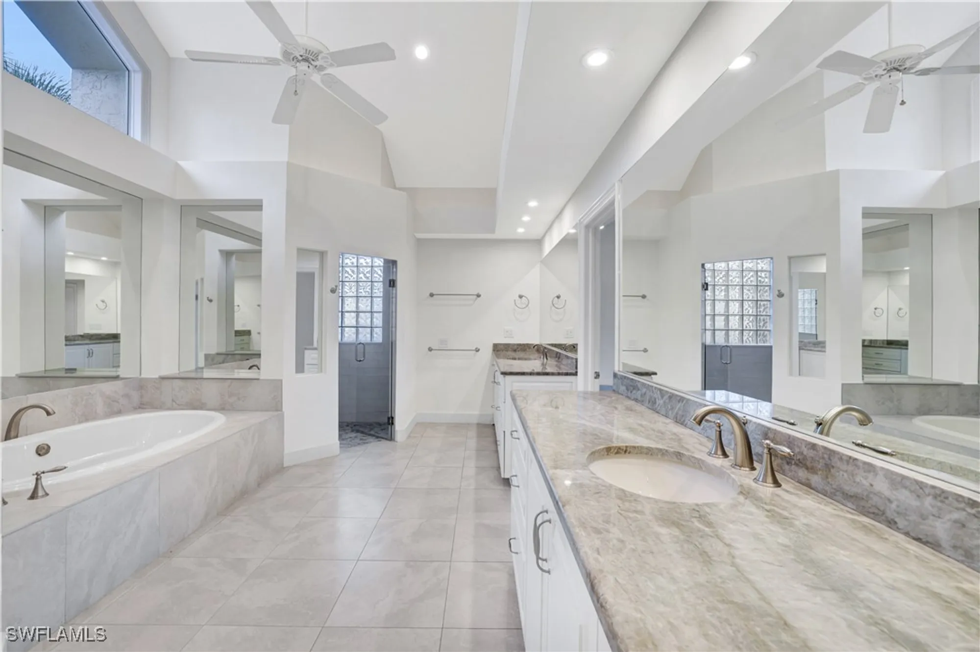 Property Slideshow image 41 of 50 | 695 ardmore ln, Naples, FL, 34108