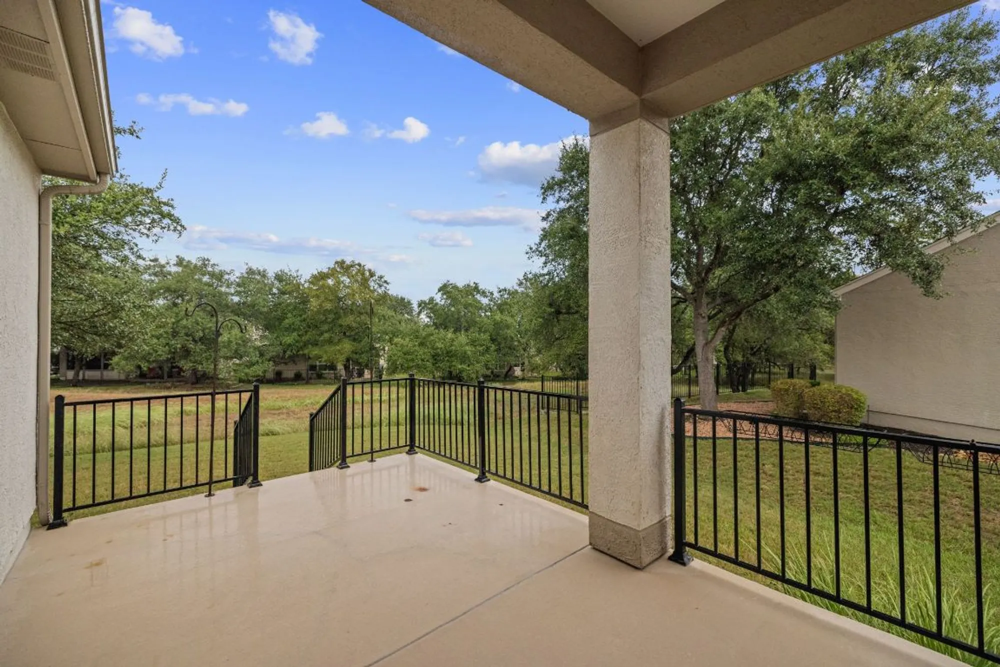 Property Slideshow image 31 of 34 | 107 sunnyside bnd # bnd, Georgetown, TX, 78633