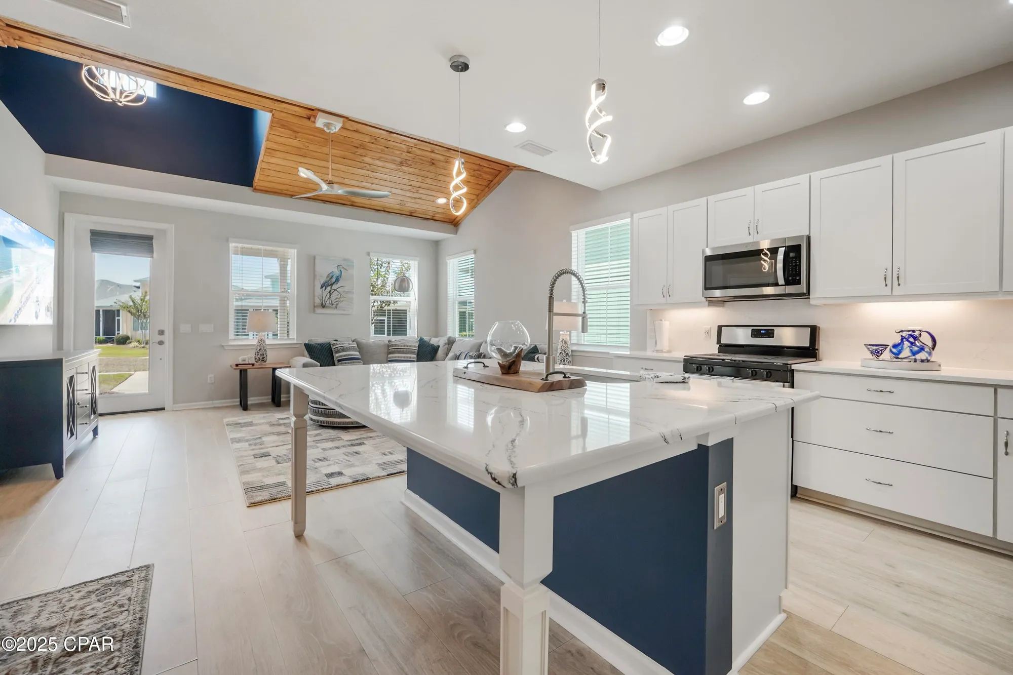 Property Slideshow image 16 of 105 | 8686 conch shell ct, Panama City Beach, FL, 32413