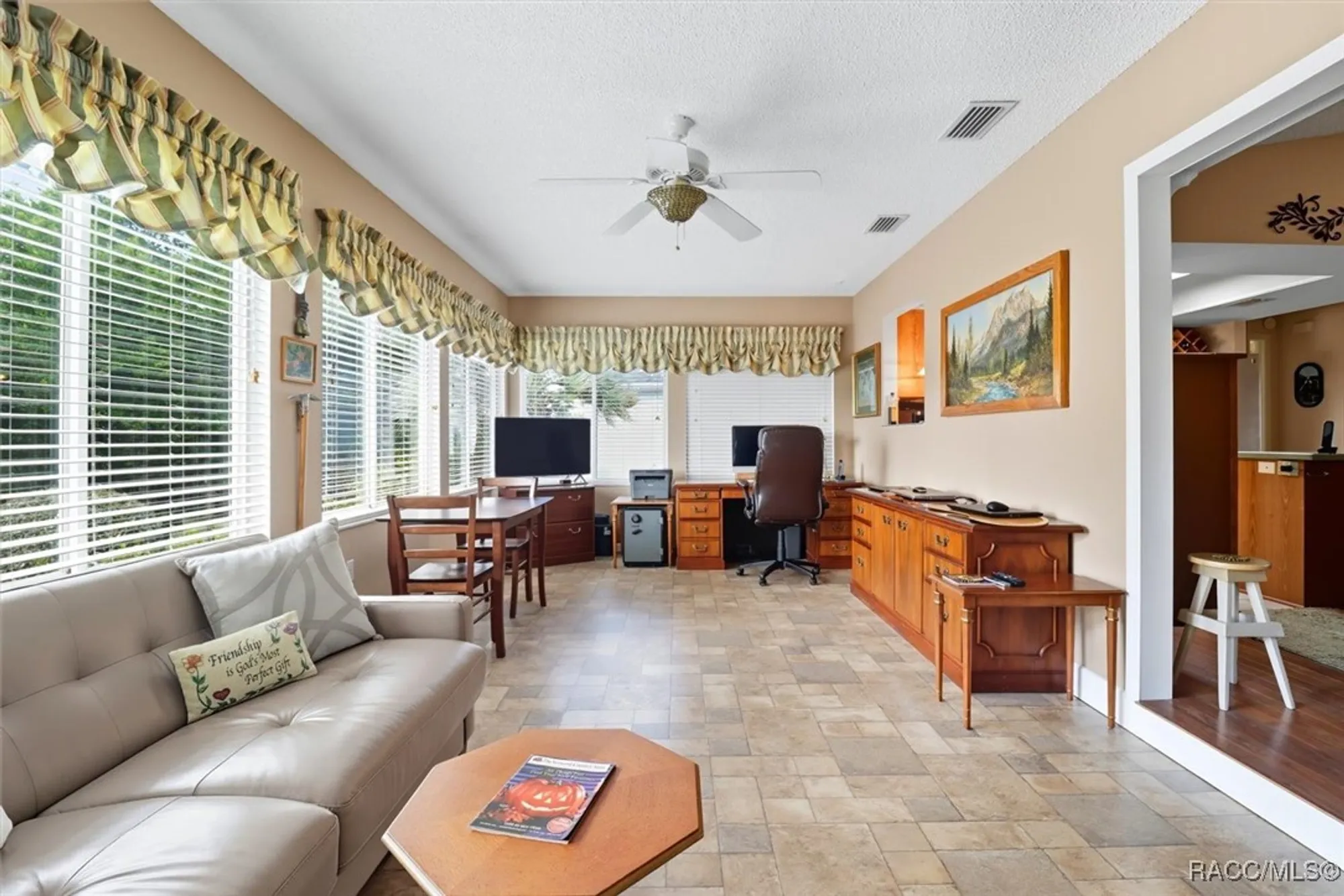 Property Slideshow image 13 of 47 | 10473 s drew bryant cir, Floral City, FL, 34436