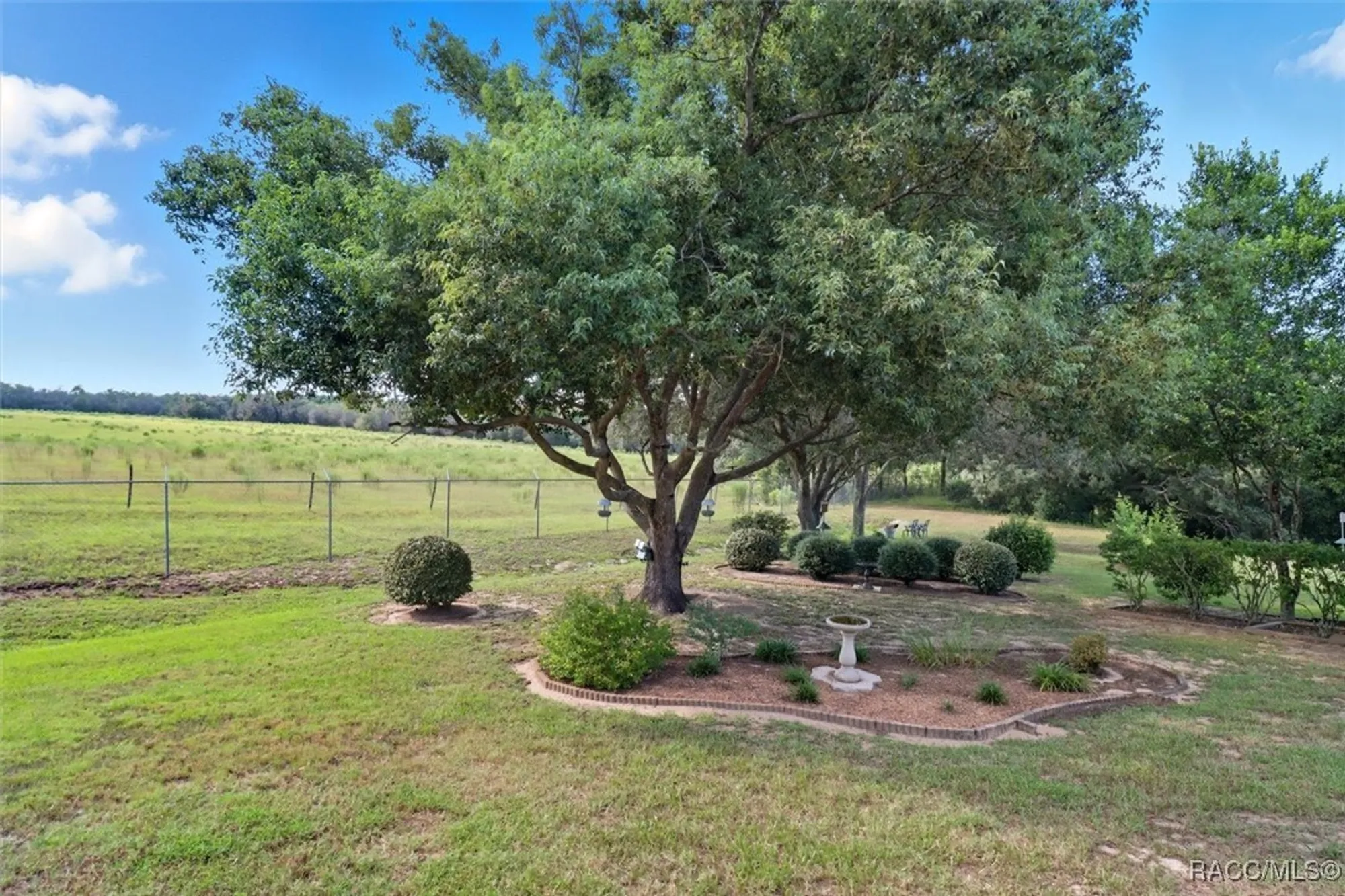 Property Slideshow image 38 of 47 | 10473 s drew bryant cir, Floral City, FL, 34436