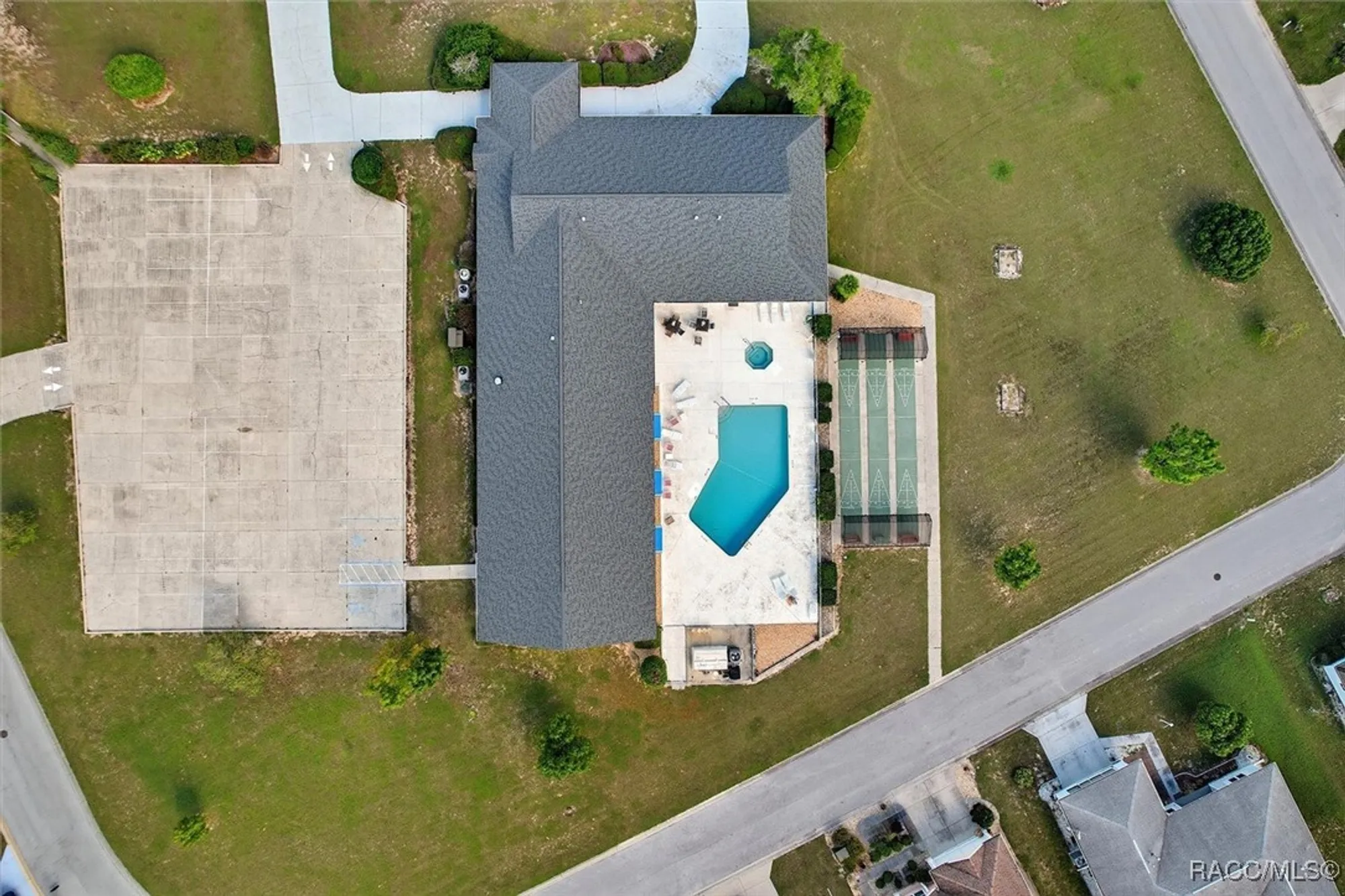 Property Slideshow image 46 of 47 | 10473 s drew bryant cir, Floral City, FL, 34436