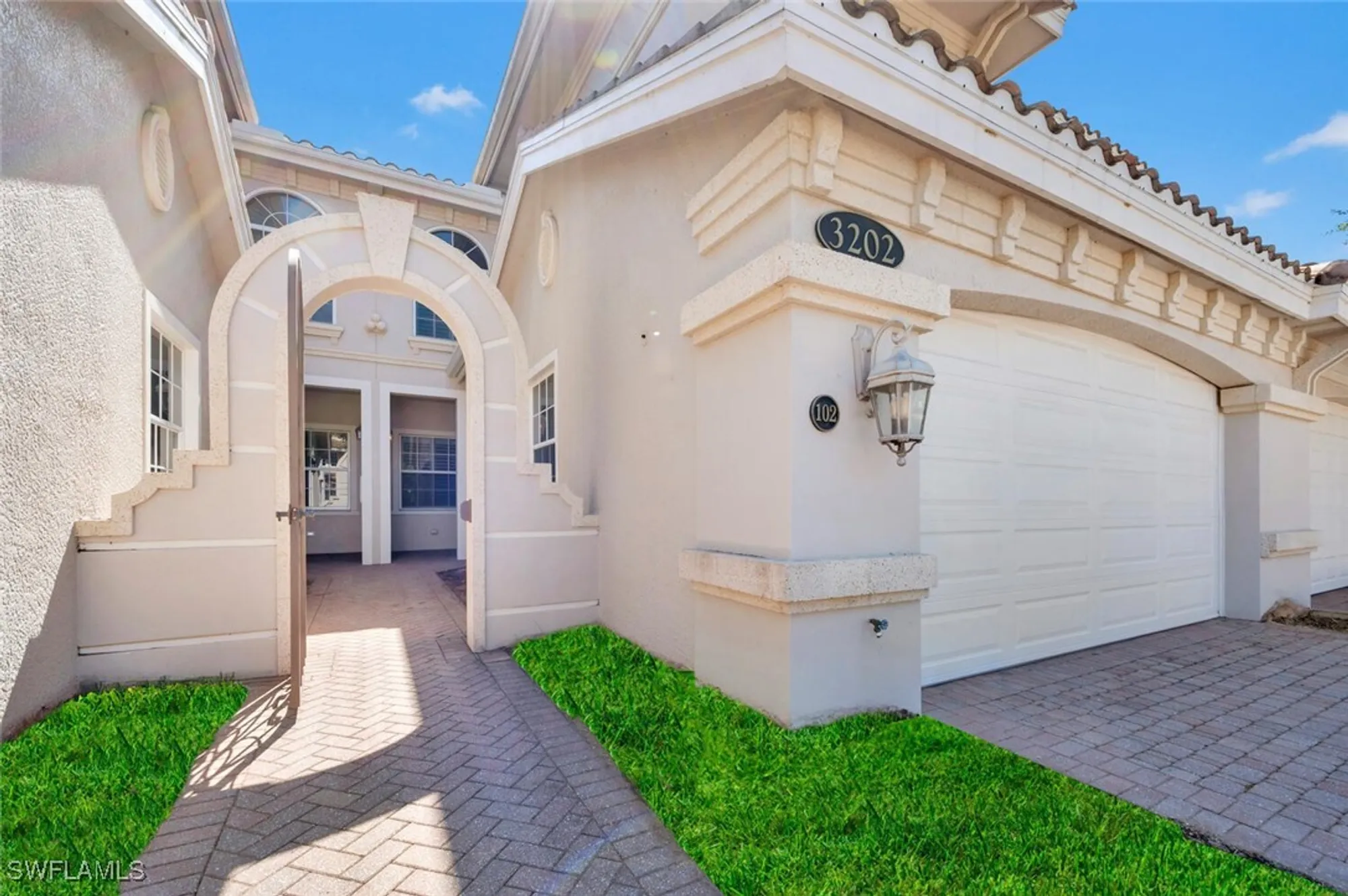 Property Slideshow image 37 of 50 | 3202 serenity ct apt 102, Naples, FL, 34114