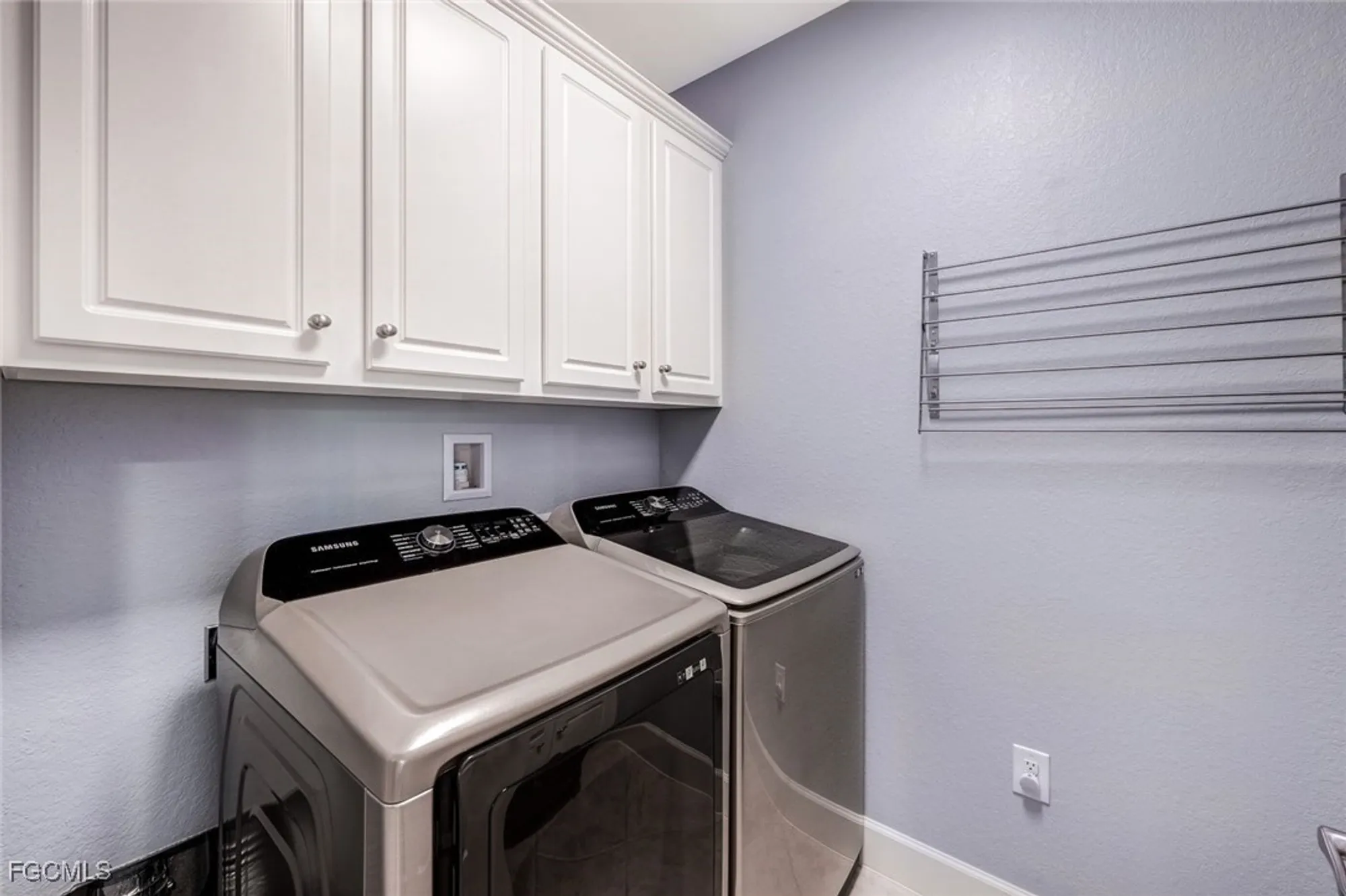 Property Slideshow image 25 of 49 | 10390 glastonbury cir 102, Fort Myers, FL, 33913