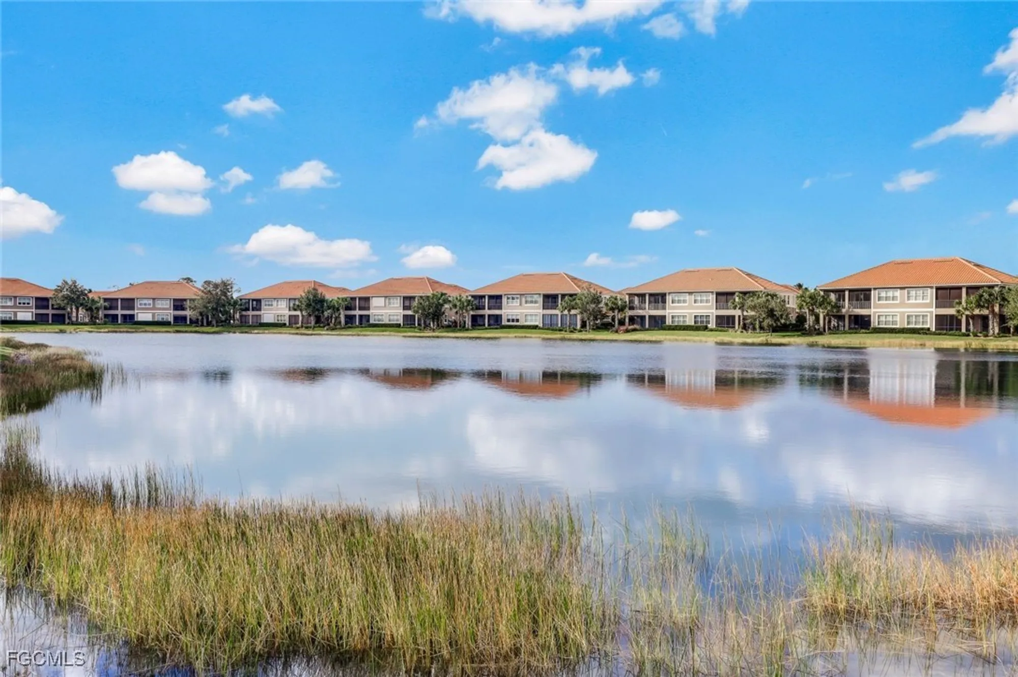 Property Slideshow image 28 of 49 | 10390 glastonbury cir 102, Fort Myers, FL, 33913