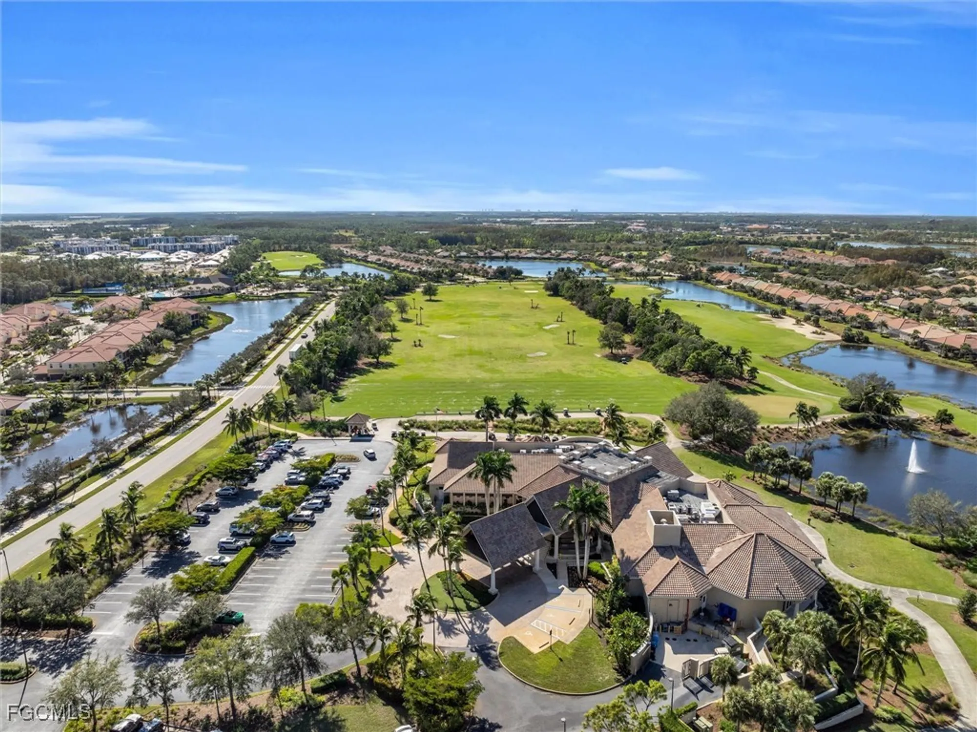 Property Slideshow image 38 of 49 | 10390 glastonbury cir 102, Fort Myers, FL, 33913