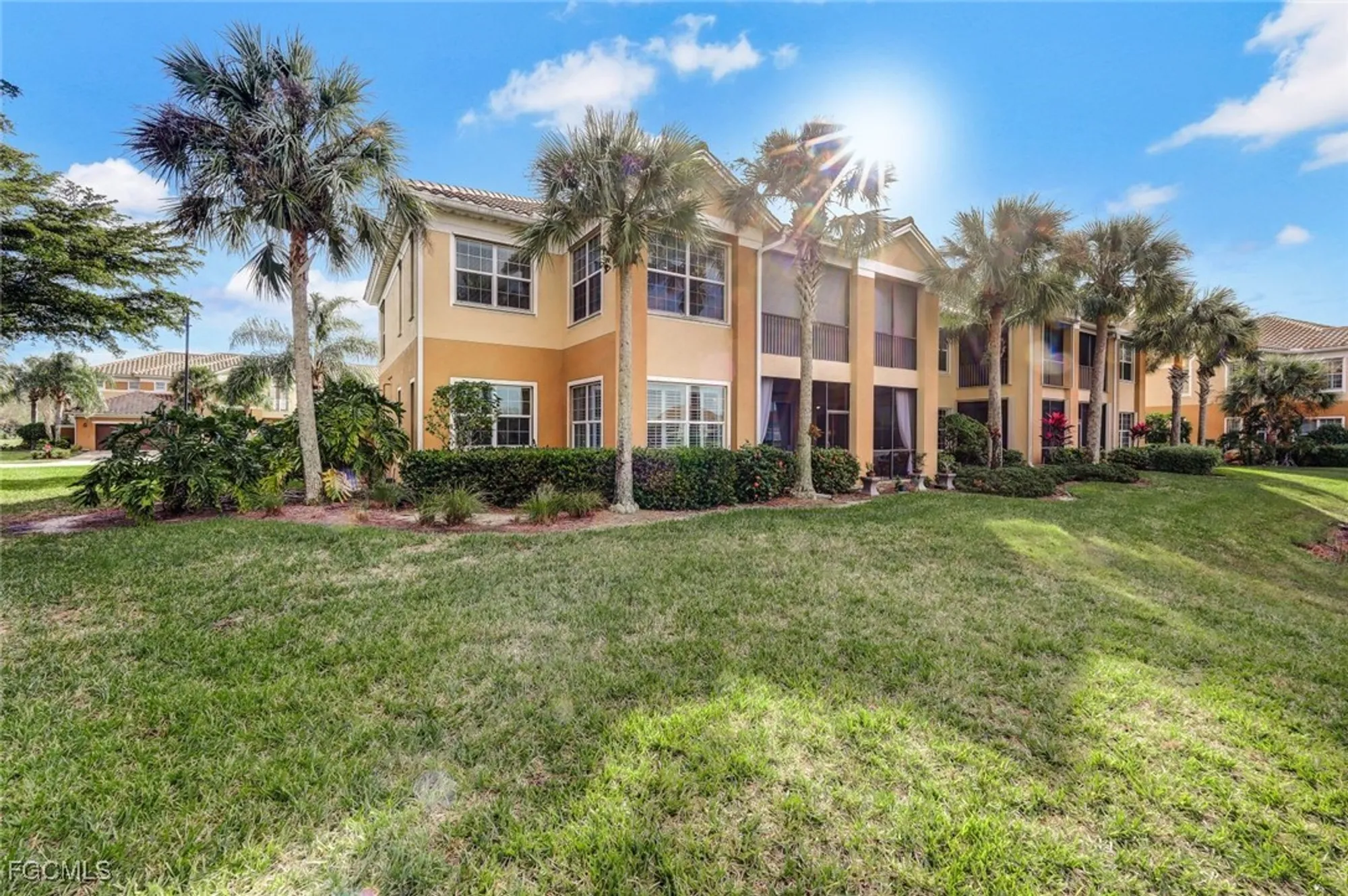 Property Slideshow image 31 of 49 | 10390 glastonbury cir 102, Fort Myers, FL, 33913