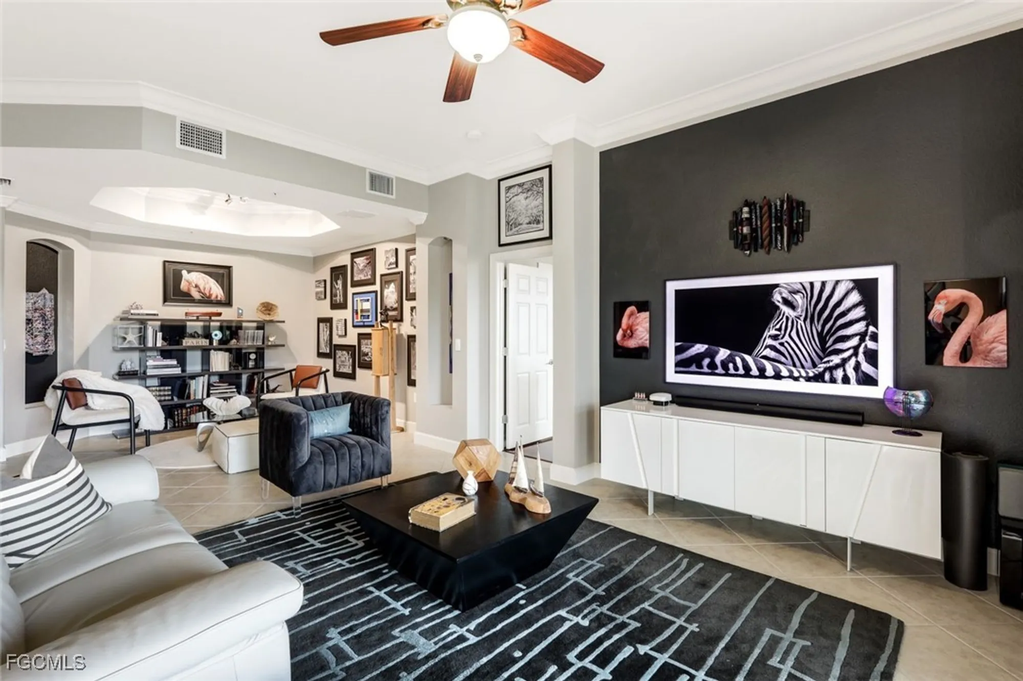 Property Slideshow image 7 of 49 | 10390 glastonbury cir 102, Fort Myers, FL, 33913