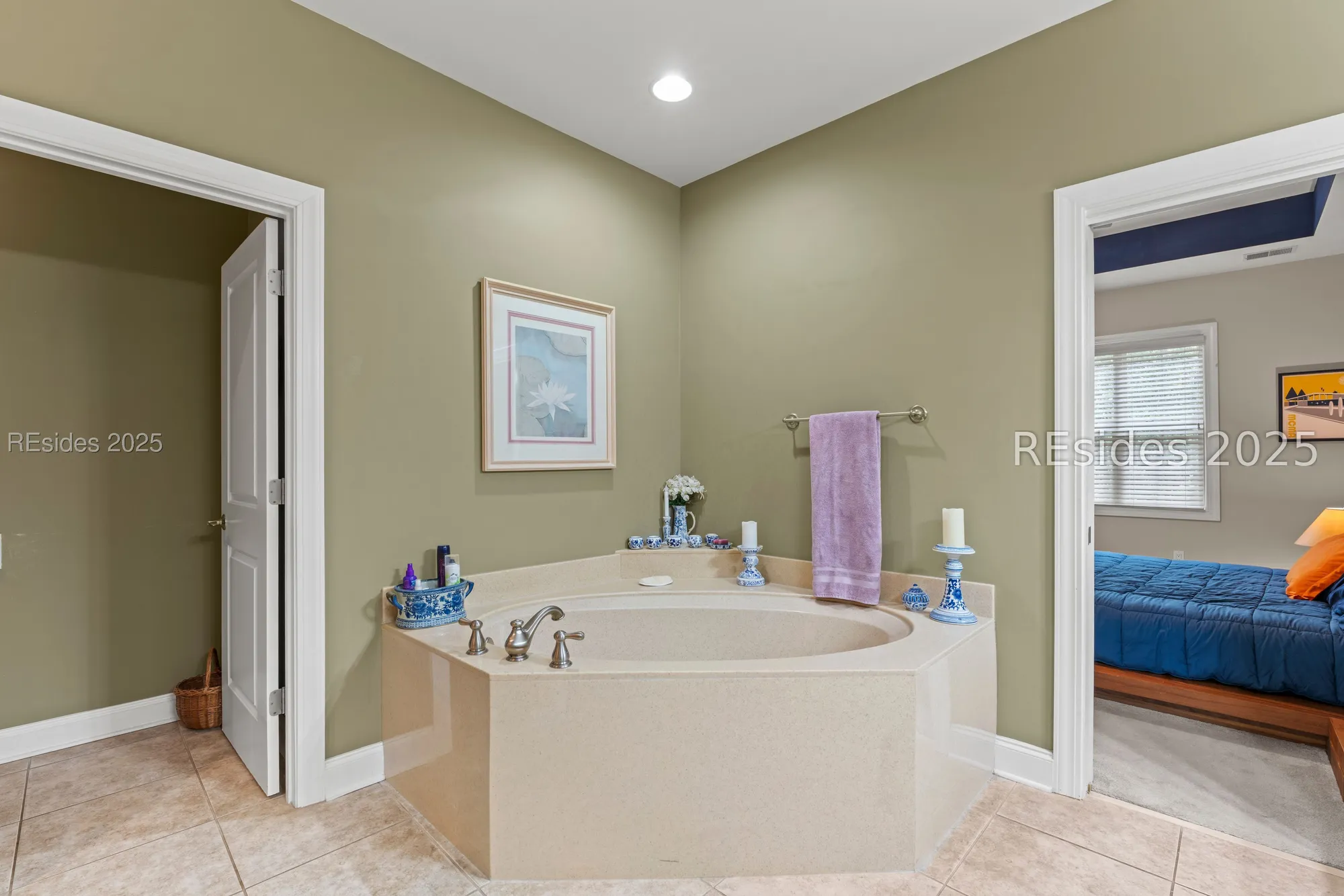 Property Slideshow image 25 of 38 | 43 heartwood ct # 1219, Bluffton, SC, 29910
