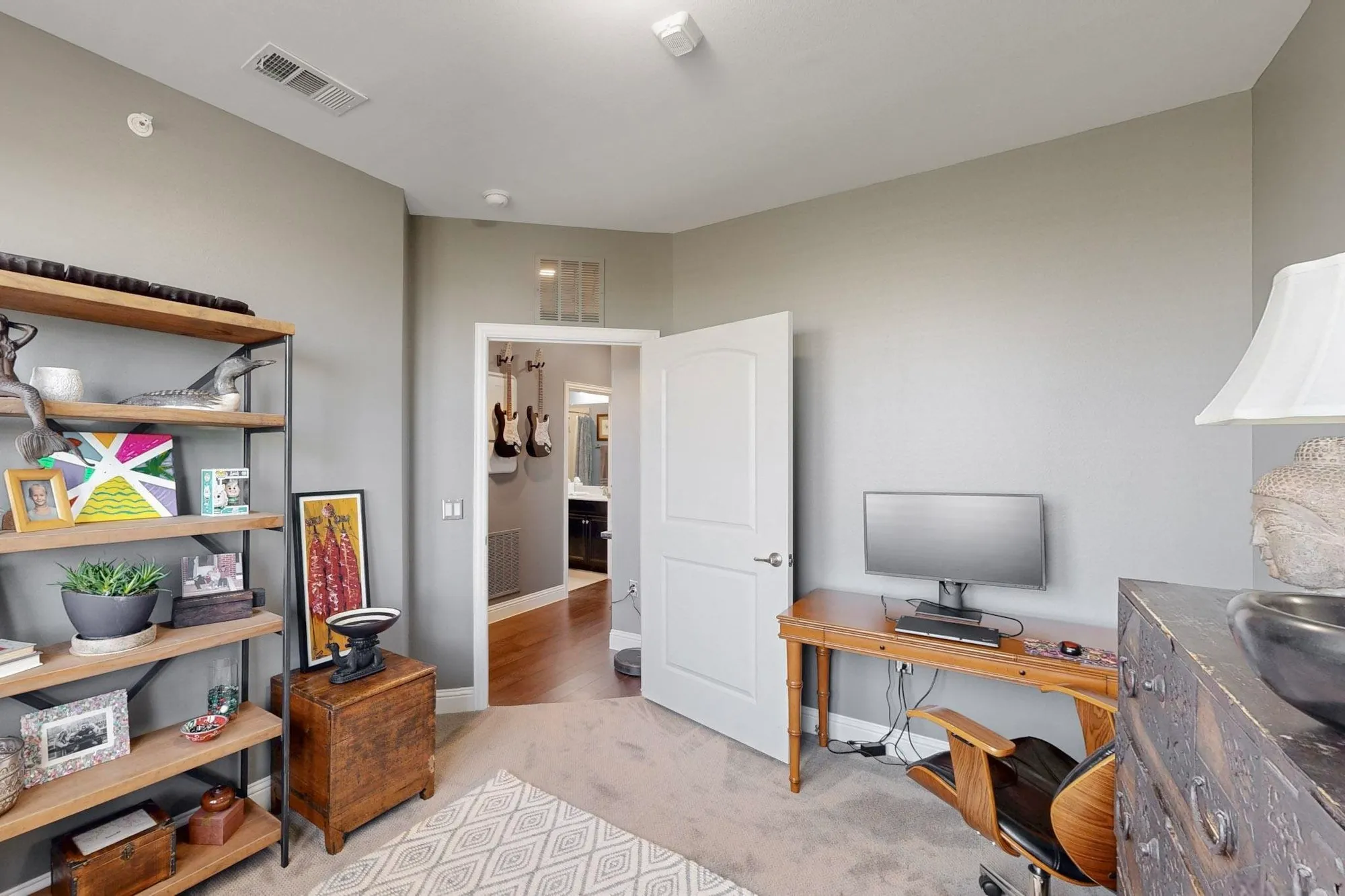 Property Slideshow image 22 of 40 | 1735 wittington pl apt 3403, Farmers Branch, TX, 75234