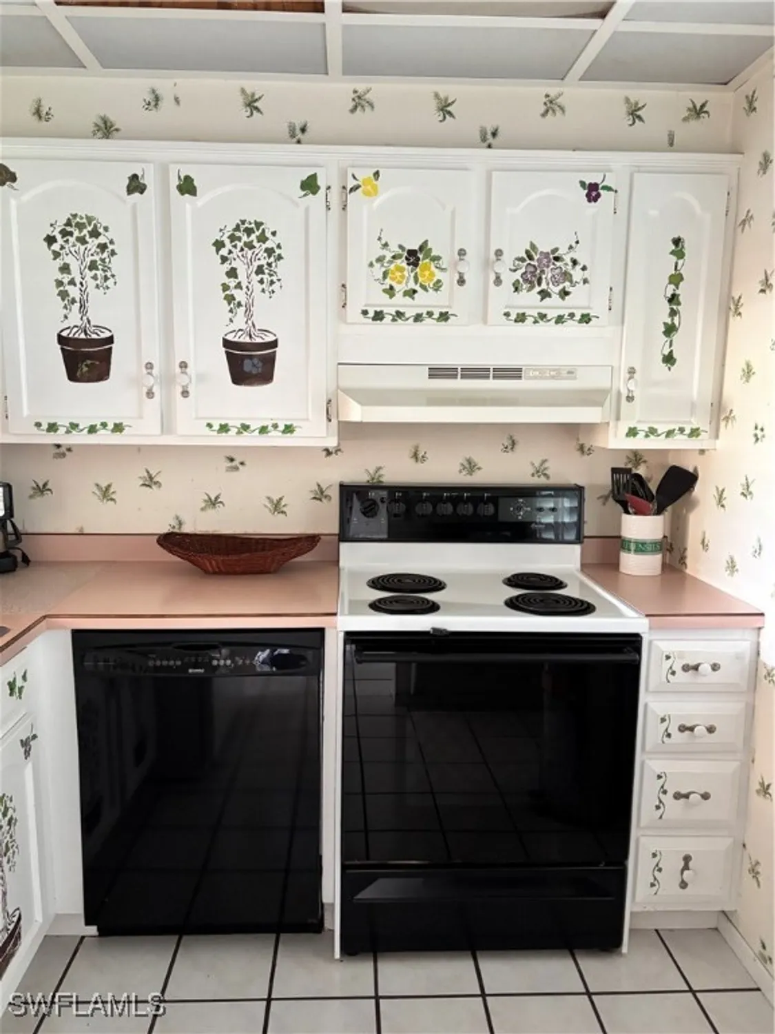 Property Slideshow image 16 of 16 | 1624 pine valley dr apt 115, Fort Myers, FL, 33907